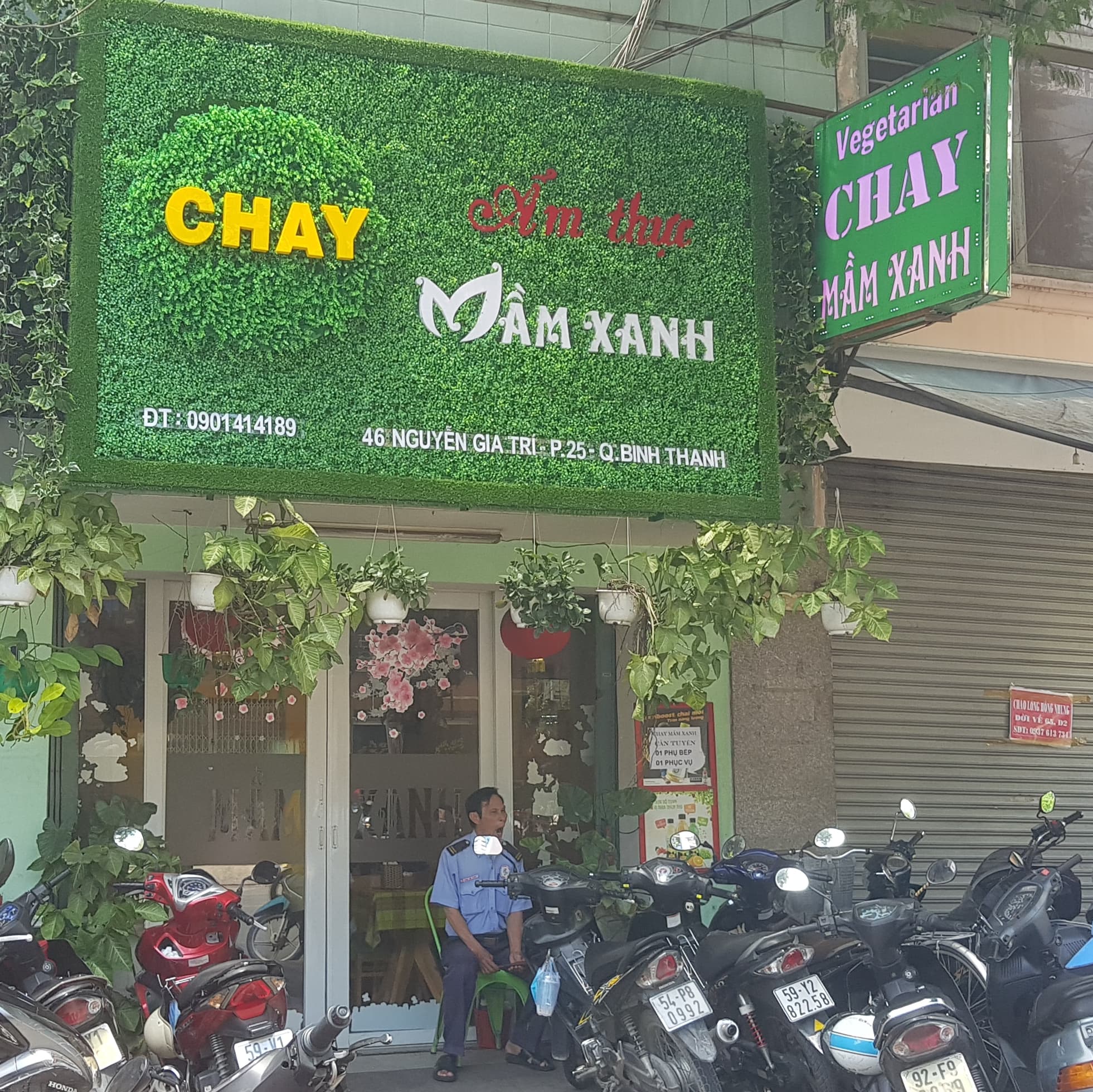 Ẩm thực chay Mầm Xanh