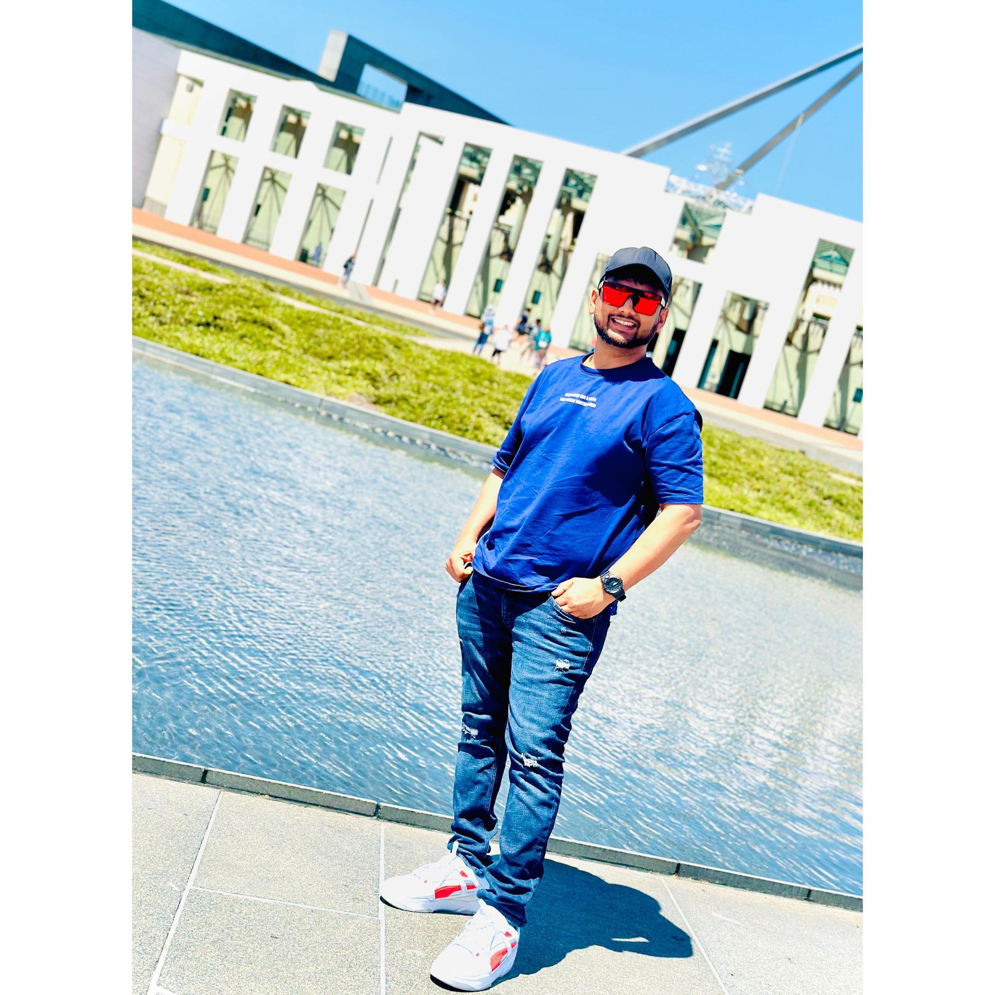 𝙻𝚘𝚜𝚝 𝚒𝚗 𝚊 𝚜𝚎𝚊 𝚘𝚏 𝚐𝚘𝚕𝚍 🌼🕊 #travel #canolafields #nature | Prashan ...