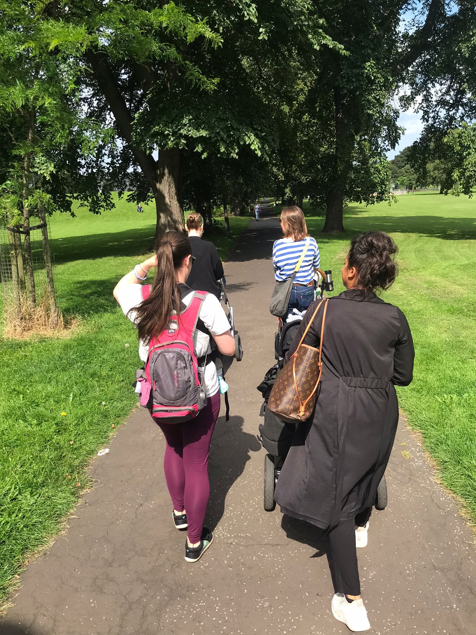 Kin Collective - Our lovely Leith buggy and sling walk in... | Facebook