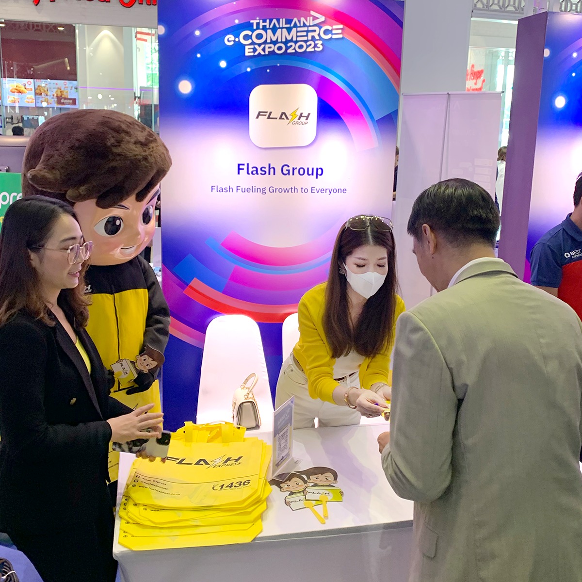 Flash Express - แฟลชพาชมภาพบรรยากาศงาน THAILAND e-COMMERCE...