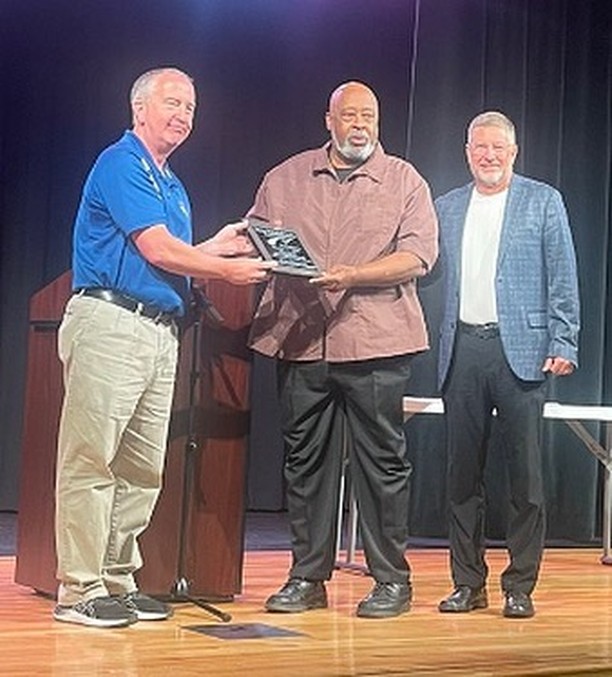 Former... - Columbus East High School Alumni Association | Facebook