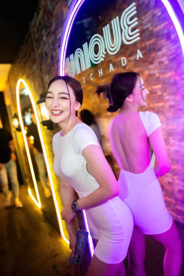 ฉันรู้ว่าเธอจะยิ้มแบบไหน... - Unique Bar Ratchada | Facebook