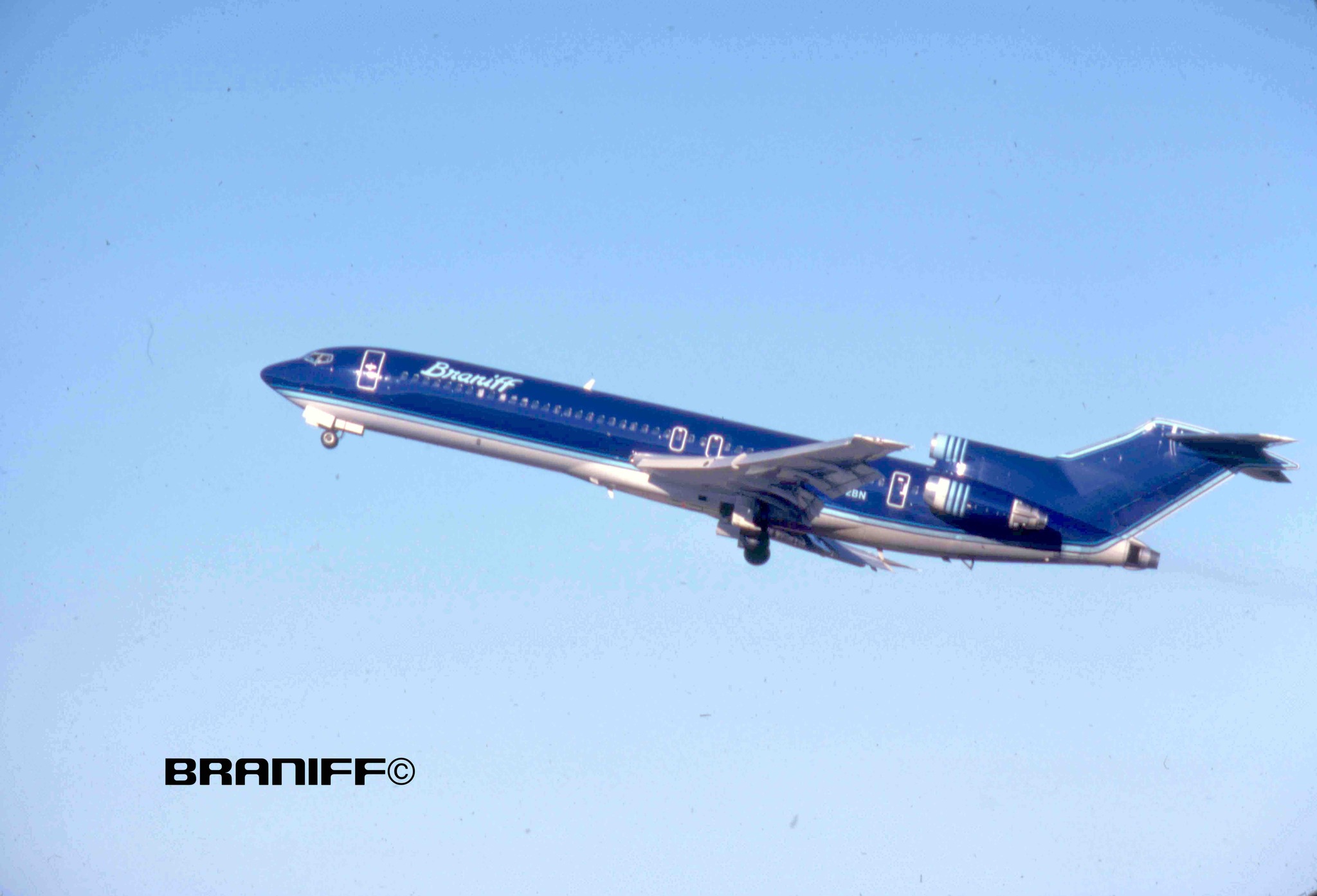 American Airlines B727 N1984 at DFW in 1984