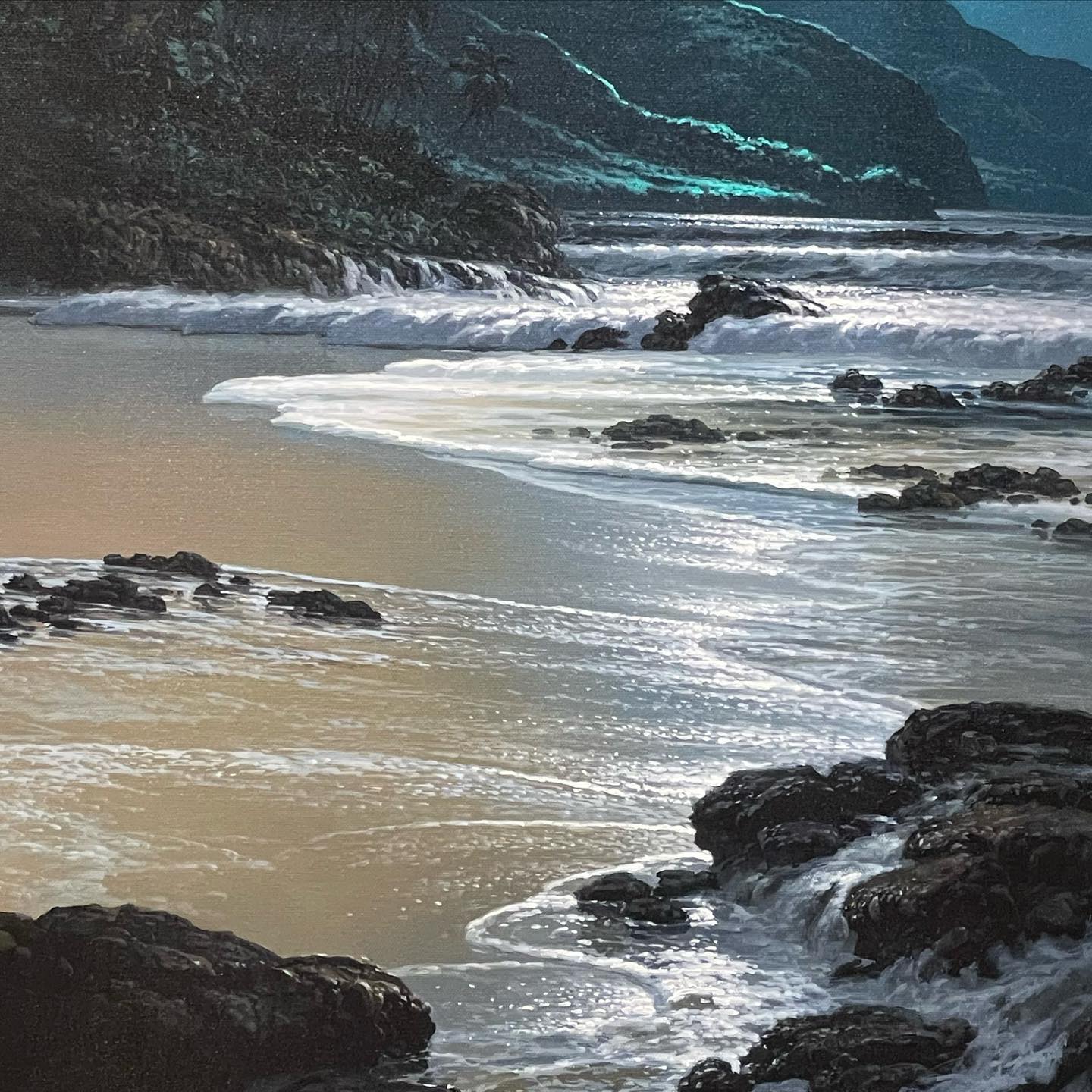 Artist Roy Gonzalez Tabora Hawaiian Painter