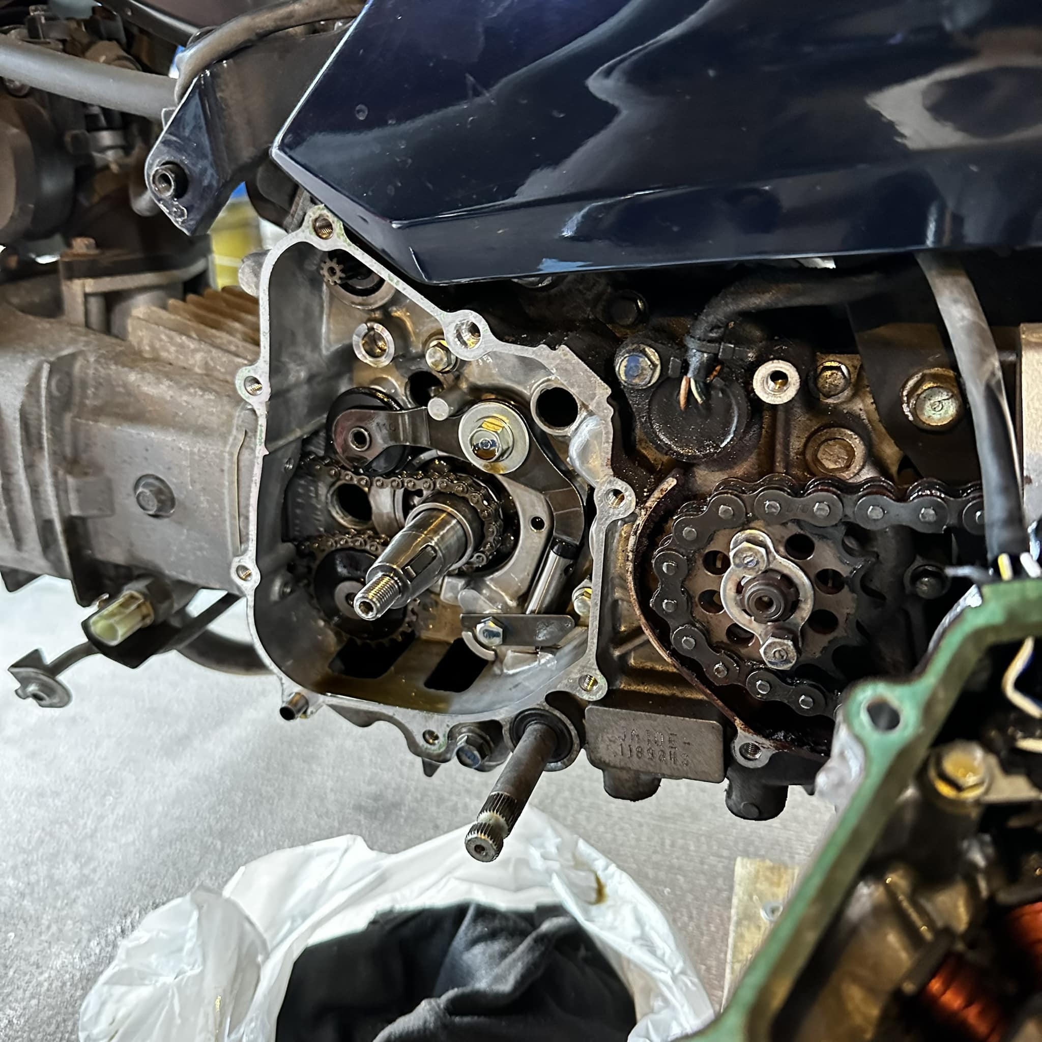 カブ110プロ（JA10）エンジン異音。 走行距離42,000km。 原因は色々と