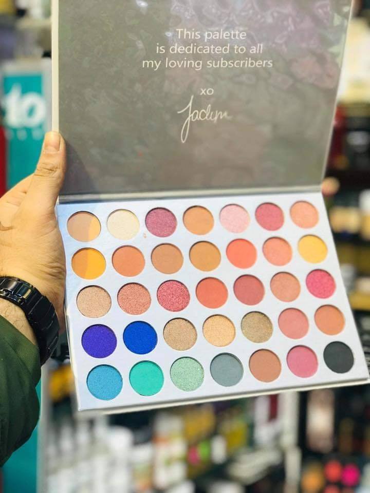 كوزمتك Forever52 - #مليييييان عروض مليان السعر يفلش🌚🥺🤩 شدو مورفي😍 ️شدو ...