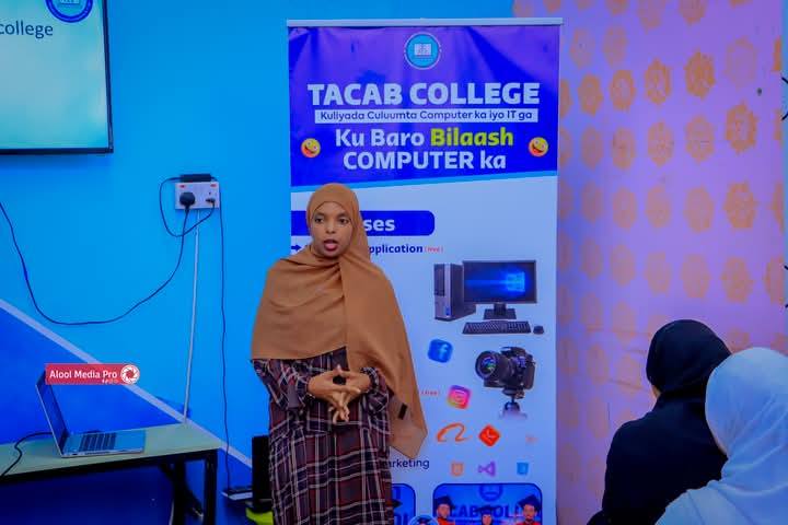 Tacab Computer Science College