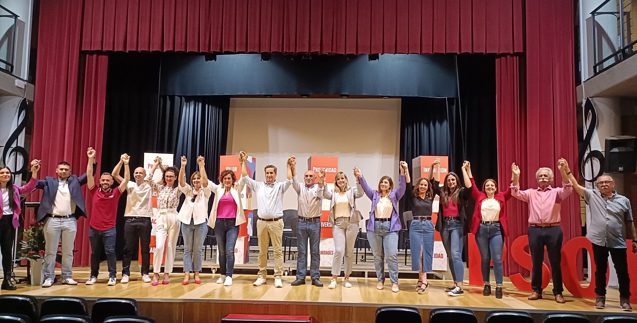 asociaci-n-de-amigos-del-castillo-de-montju-c-trabajando-duro-para