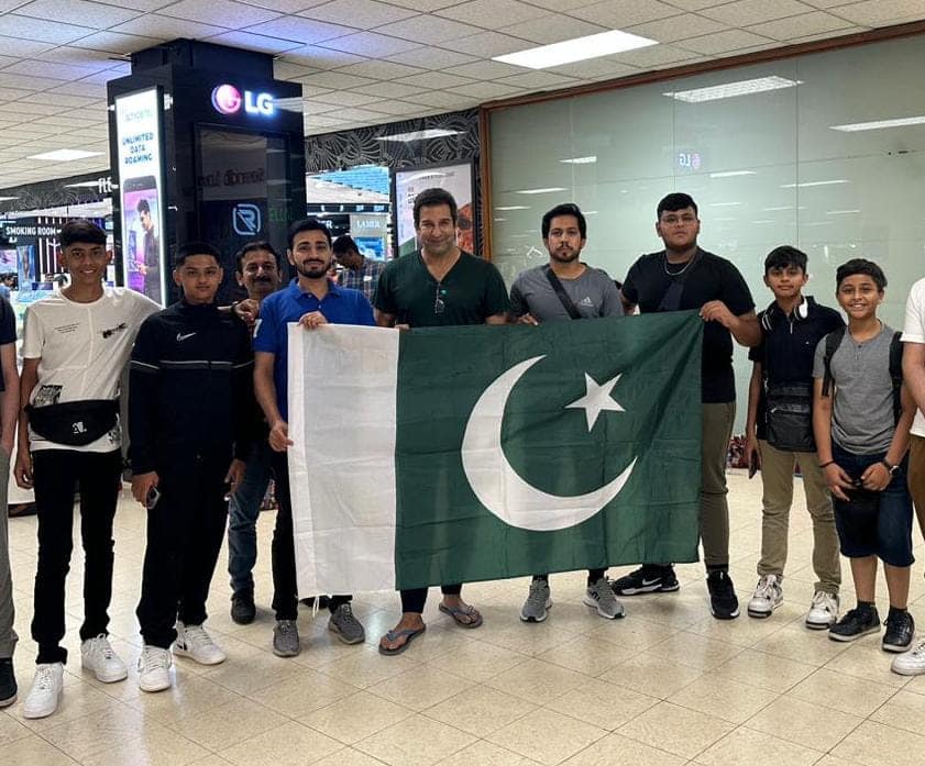 🌟 Legendary cricketer Waseem Akram met with our Pak-Turk Maarif Lahore ...