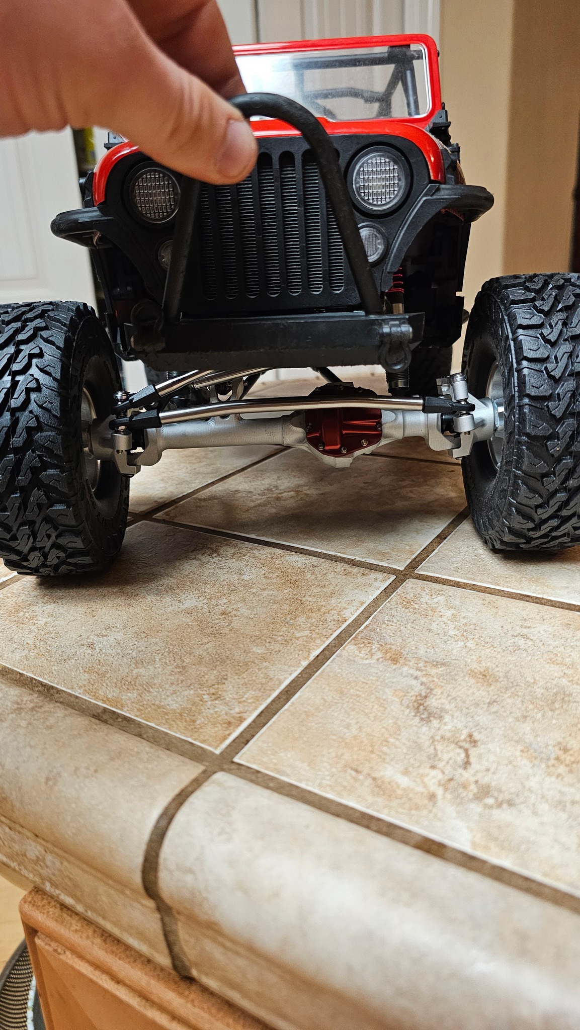 Axial SCX10 III 10.3 Build with HD44s and Vanquish Tires