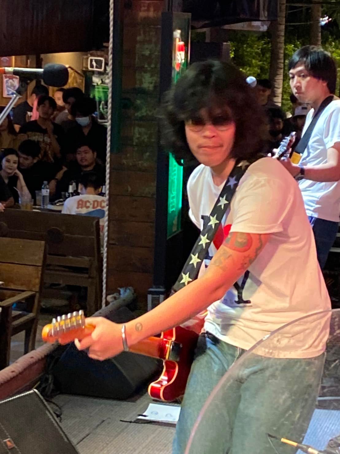 BUFF HOUSE - ขอขอบคุณ “คณะขวัญใจ”... | Facebook