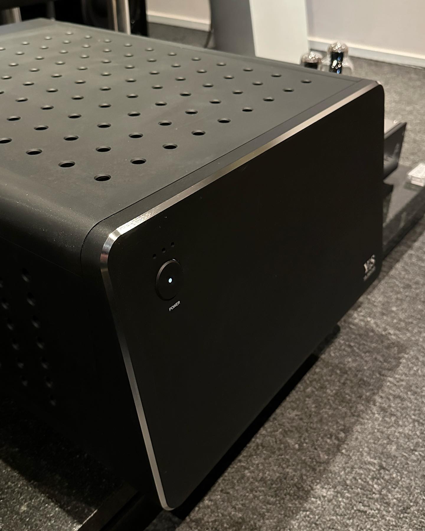 The all new YS Sound 3 series... - AvantgardeHongKong 聲望音響