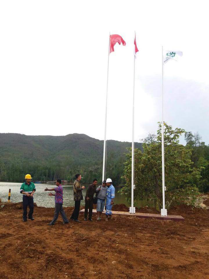 BENDERA CHINA BERKIBAR DI... - Website Sang Pencerah | Facebook