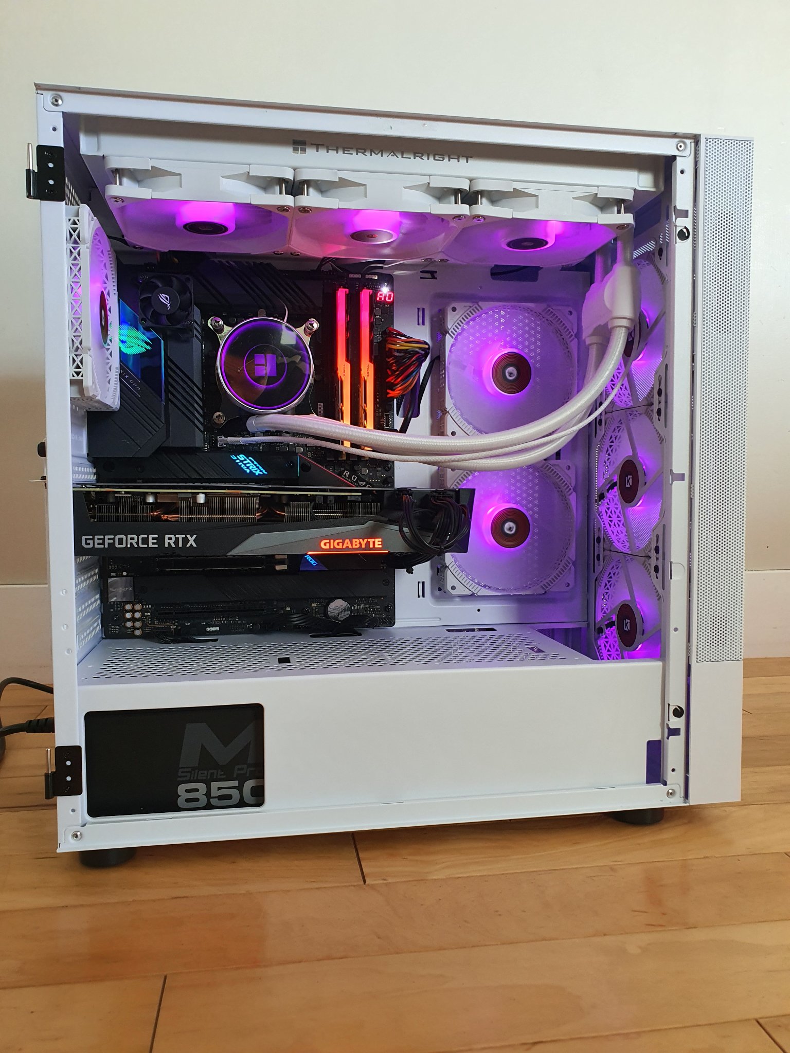 Gaming pc with rtx 3070 and i7 processor