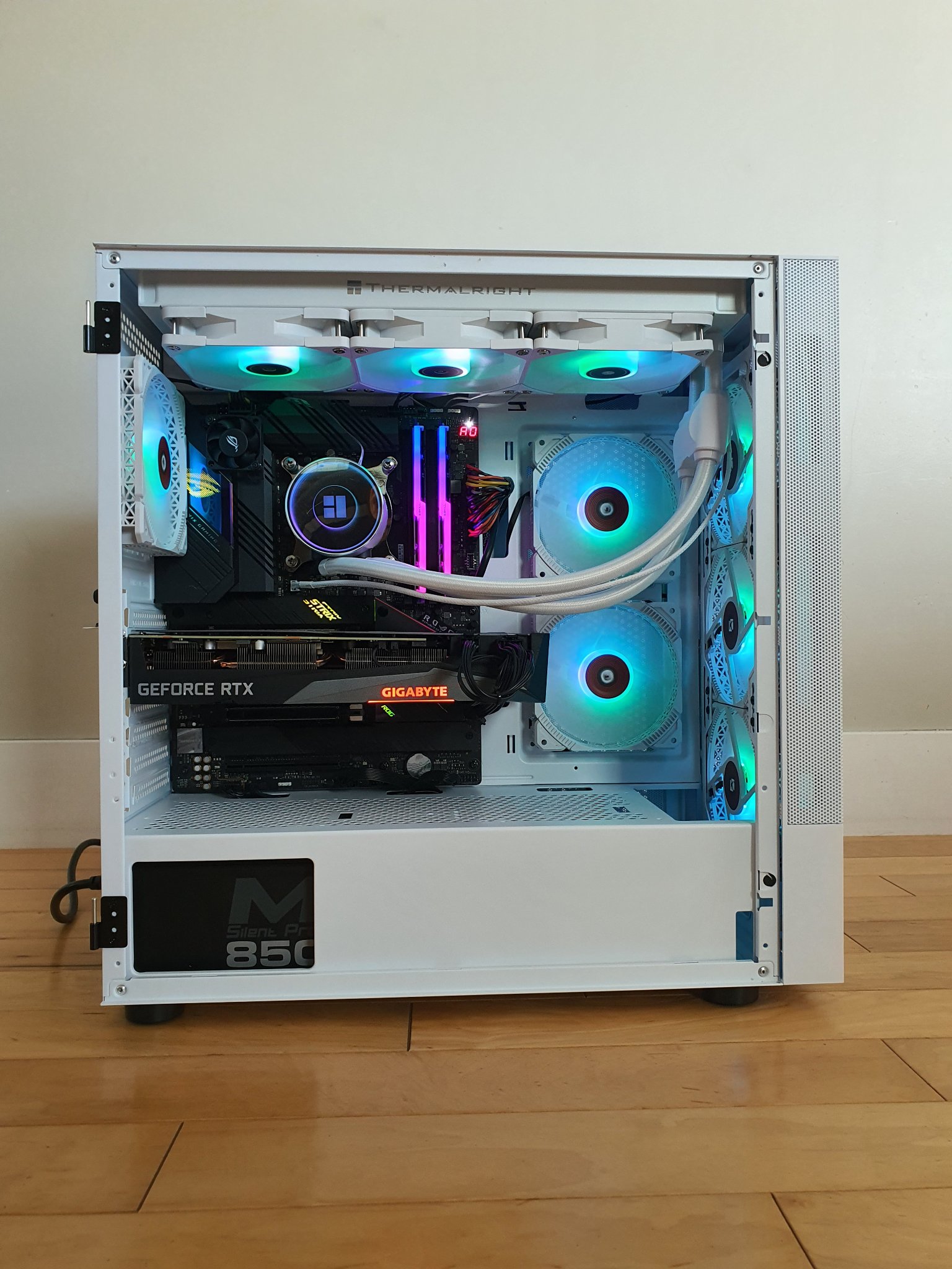 Gaming pc with rtx 3070 and i7 processor