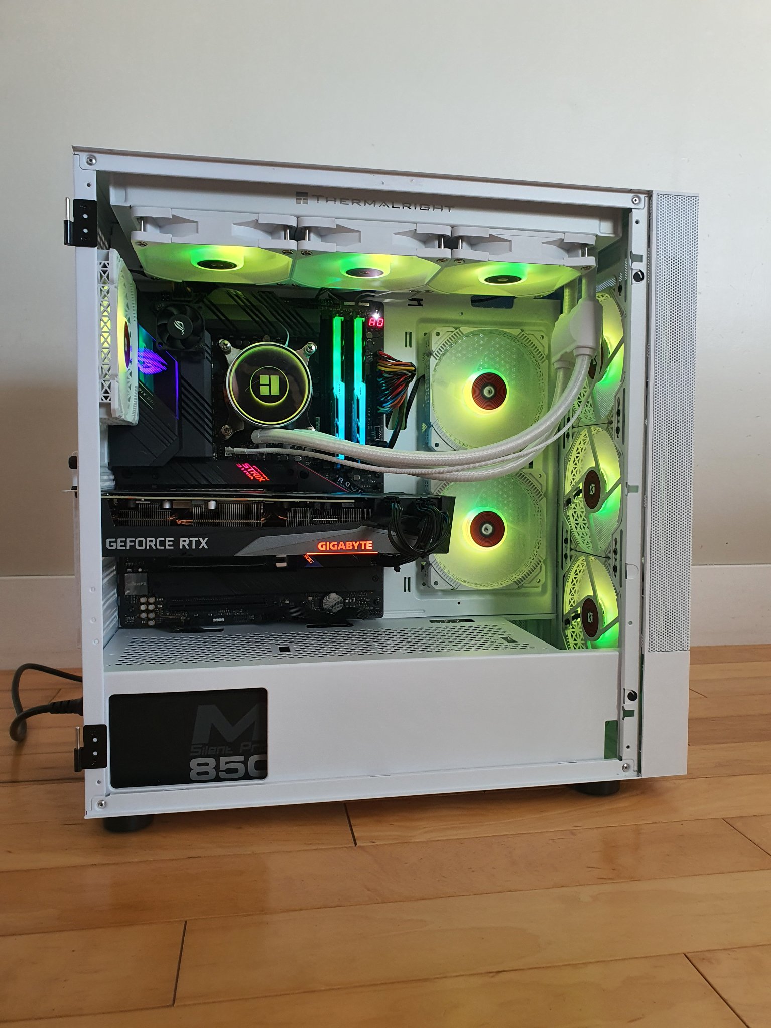 Gaming pc with rtx 3070 and i7 processor