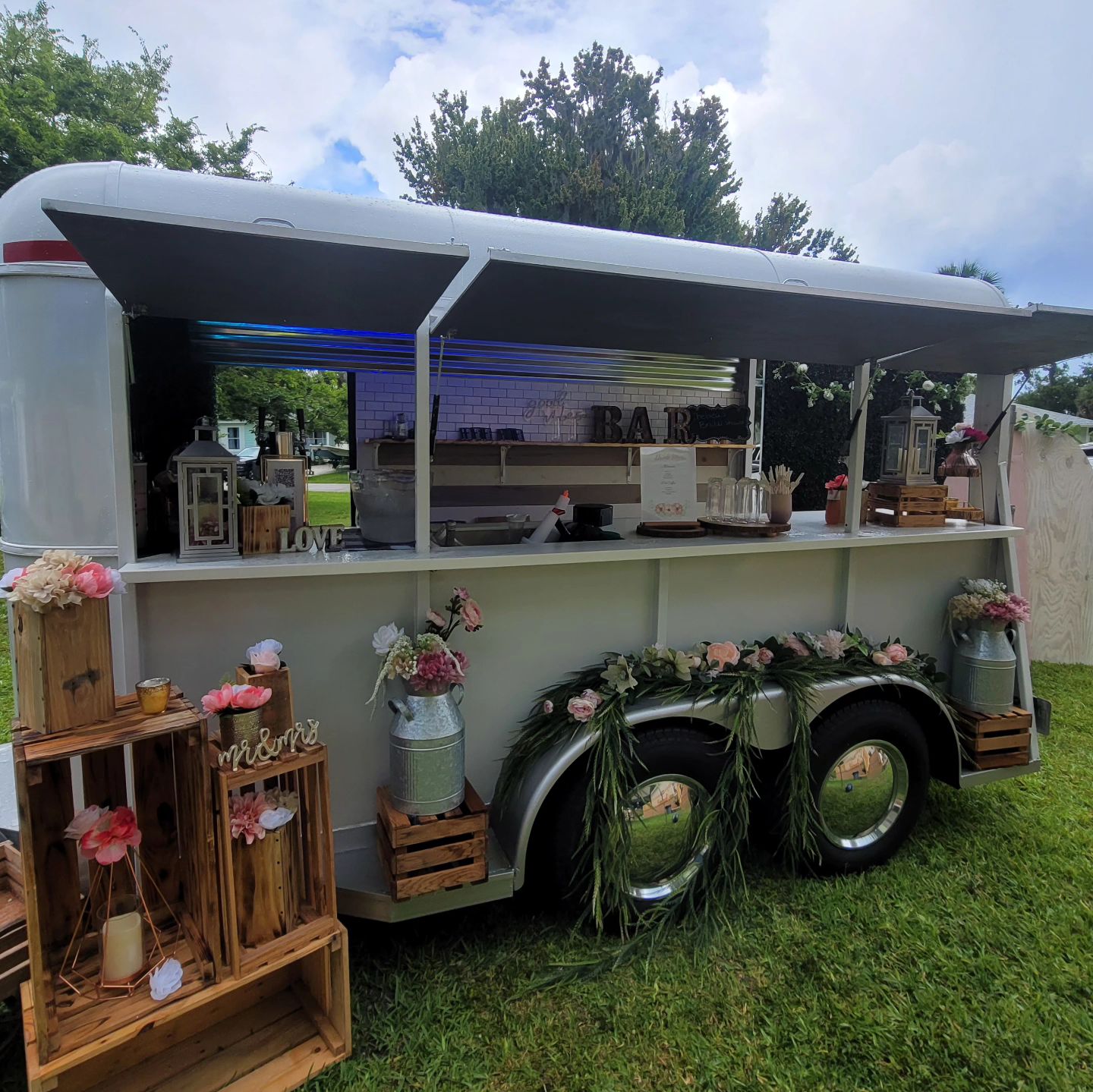 Backyard Gatherings Bartending Service & Mobile Bar