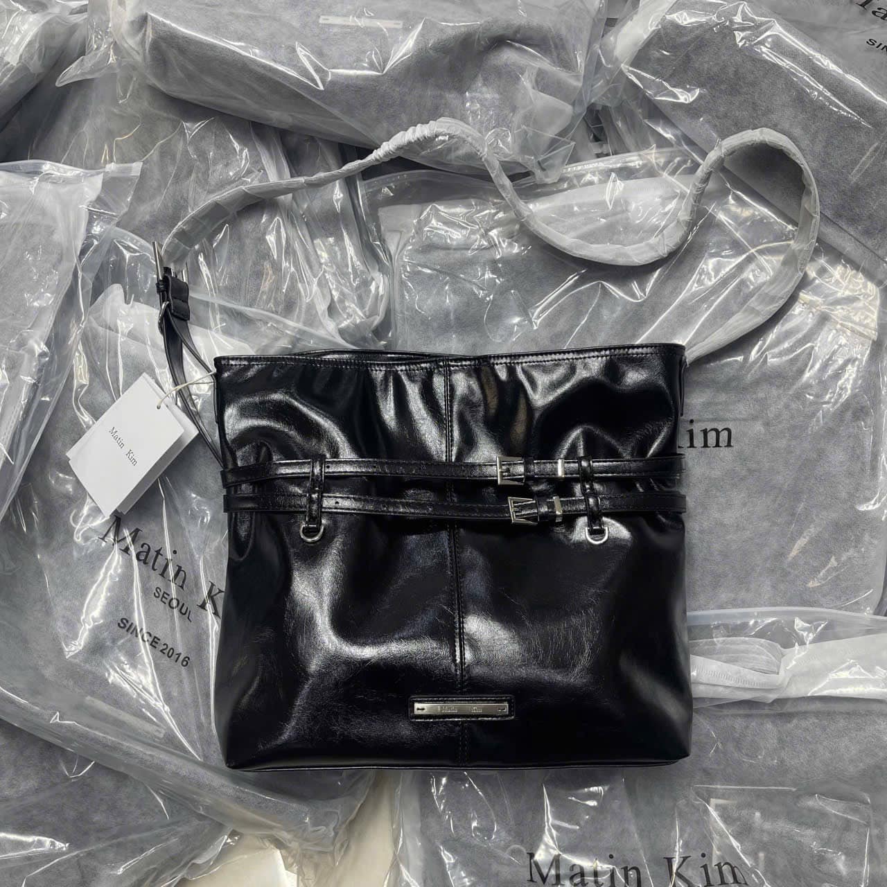 Matin Kim】Double Belted Strap Big Bag