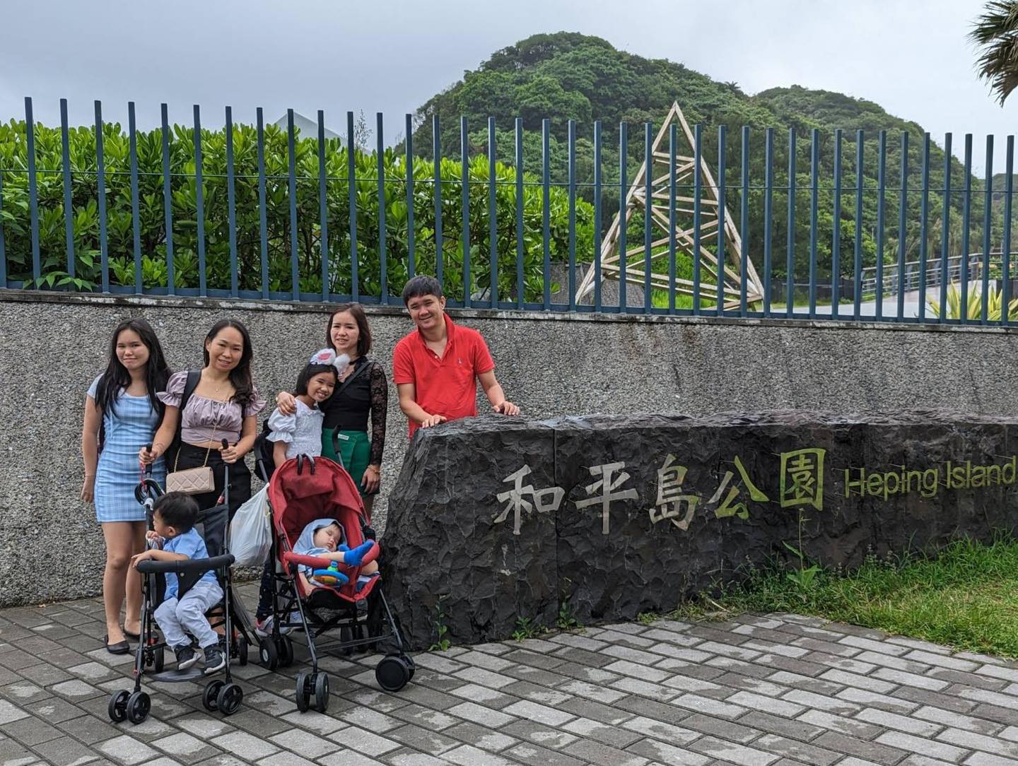 🚕Taxi Tour #鐵士旅遊 #台灣专业包車... - Taxi Tour 鐵士旅遊 台湾包车 台湾旅遊 行程規劃