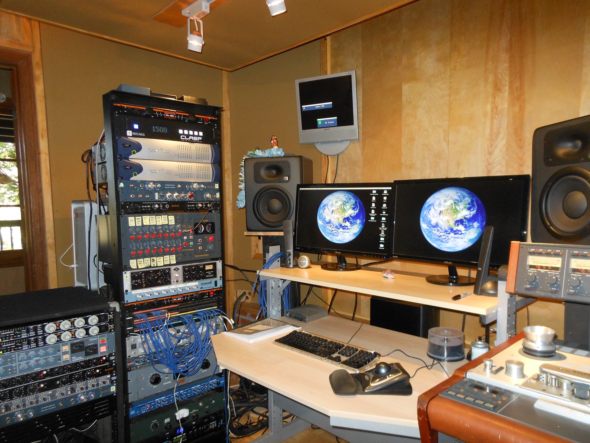 WINE Cellar Studio