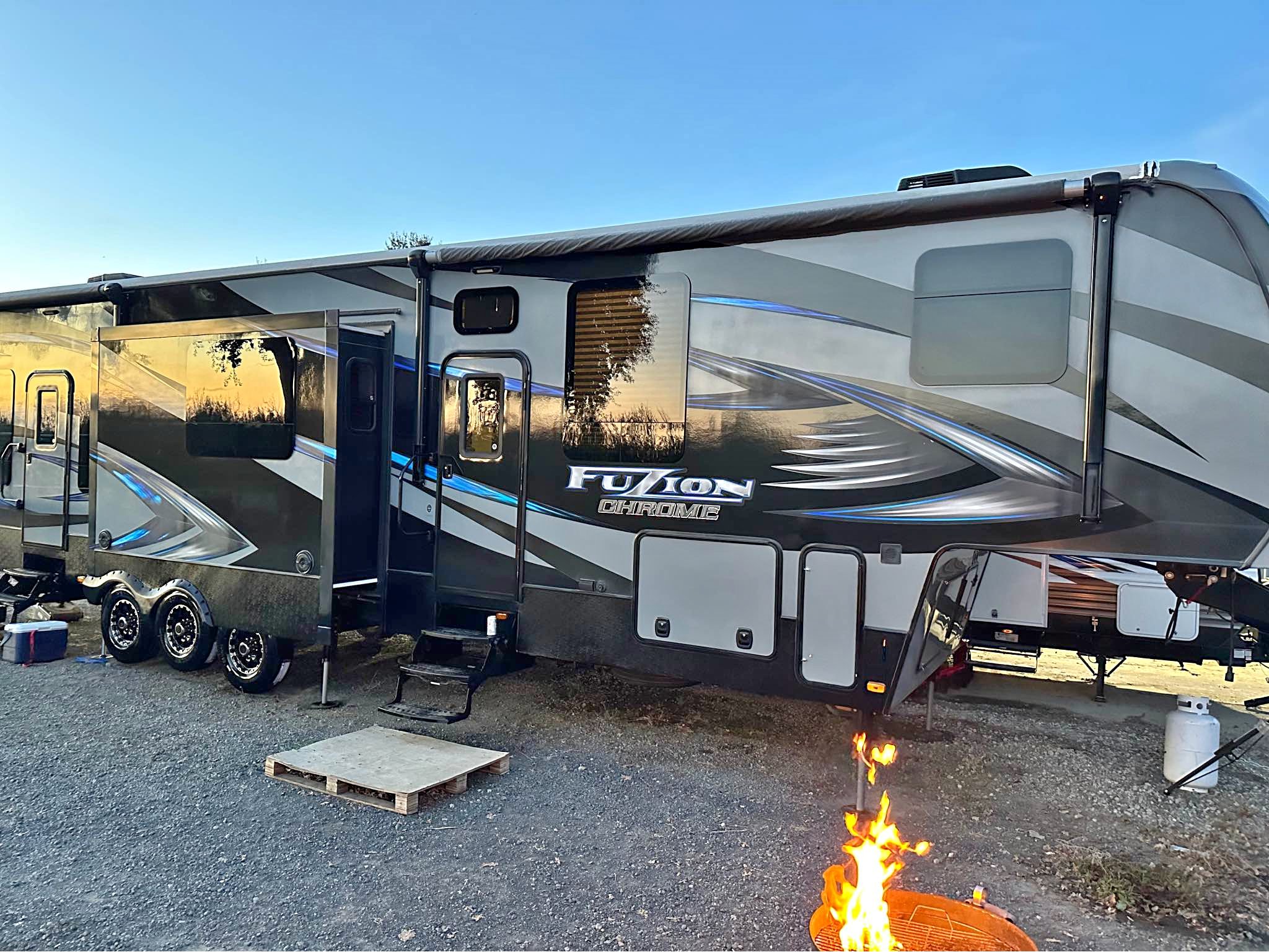 2015 Keystone Fuzion - RVs & Campers - Peaster, Texas | Facebook ...