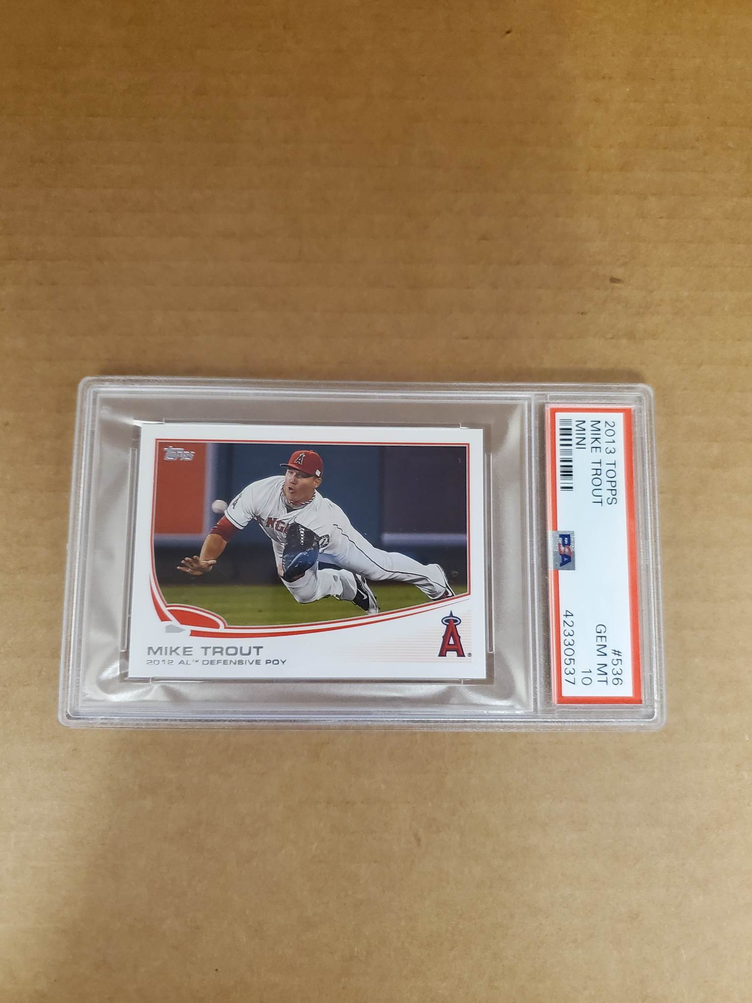 mike trout graded cards 2015 Topps Update PSA 8 Gold #'d/2015 Baseball Card A limited-edition 1/1 Mike Trout