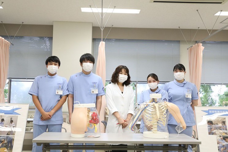 広島国際大学 看護学部 看護学研究科 助産学専攻科 Home Facebook