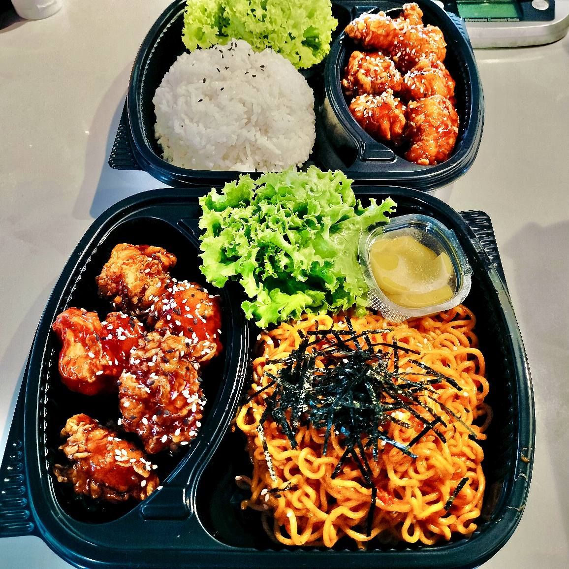JA KIN Pizza & Korea Chicken | Sai Noi