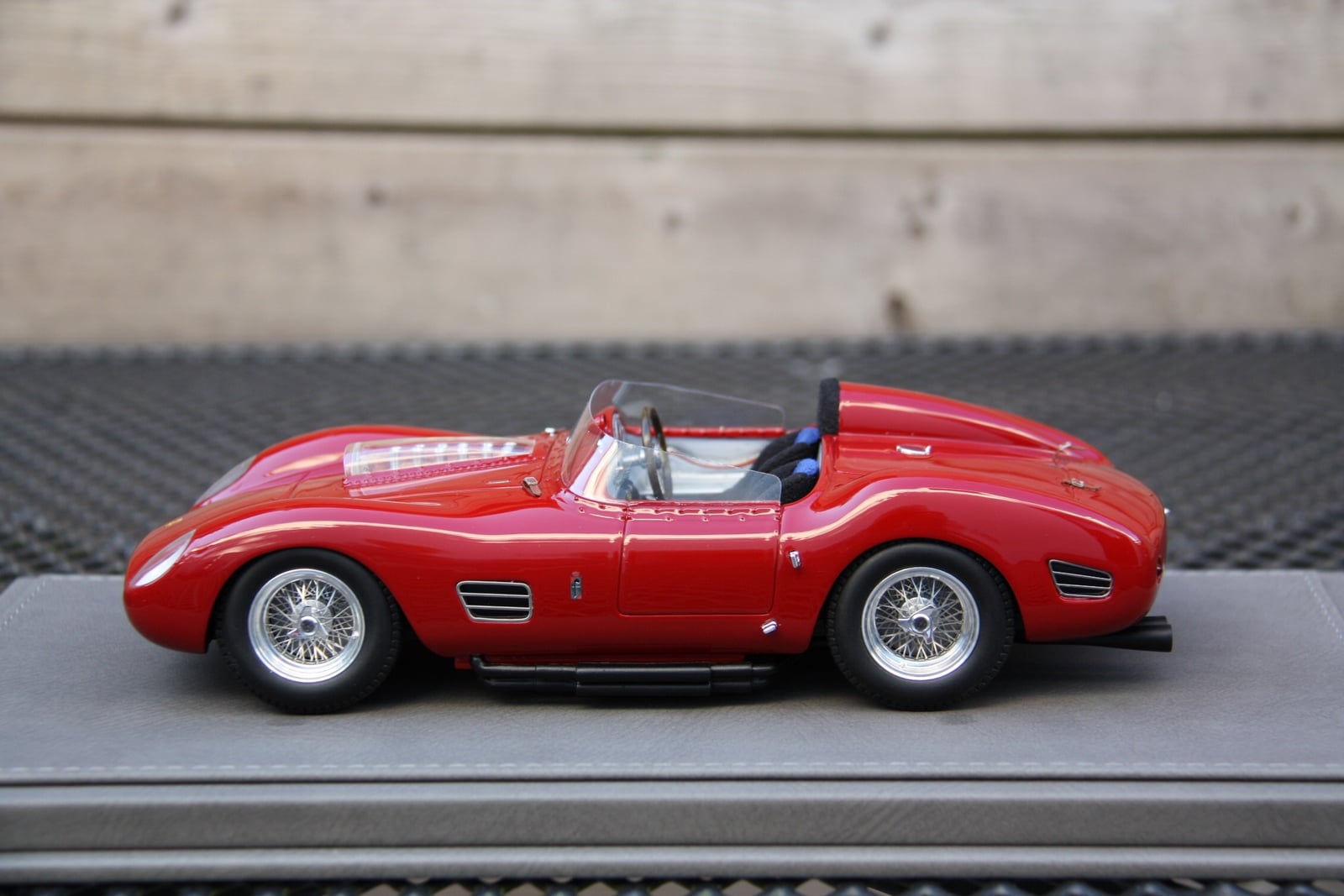 MFH 1/12 Ferrari 250TR 58 finished!