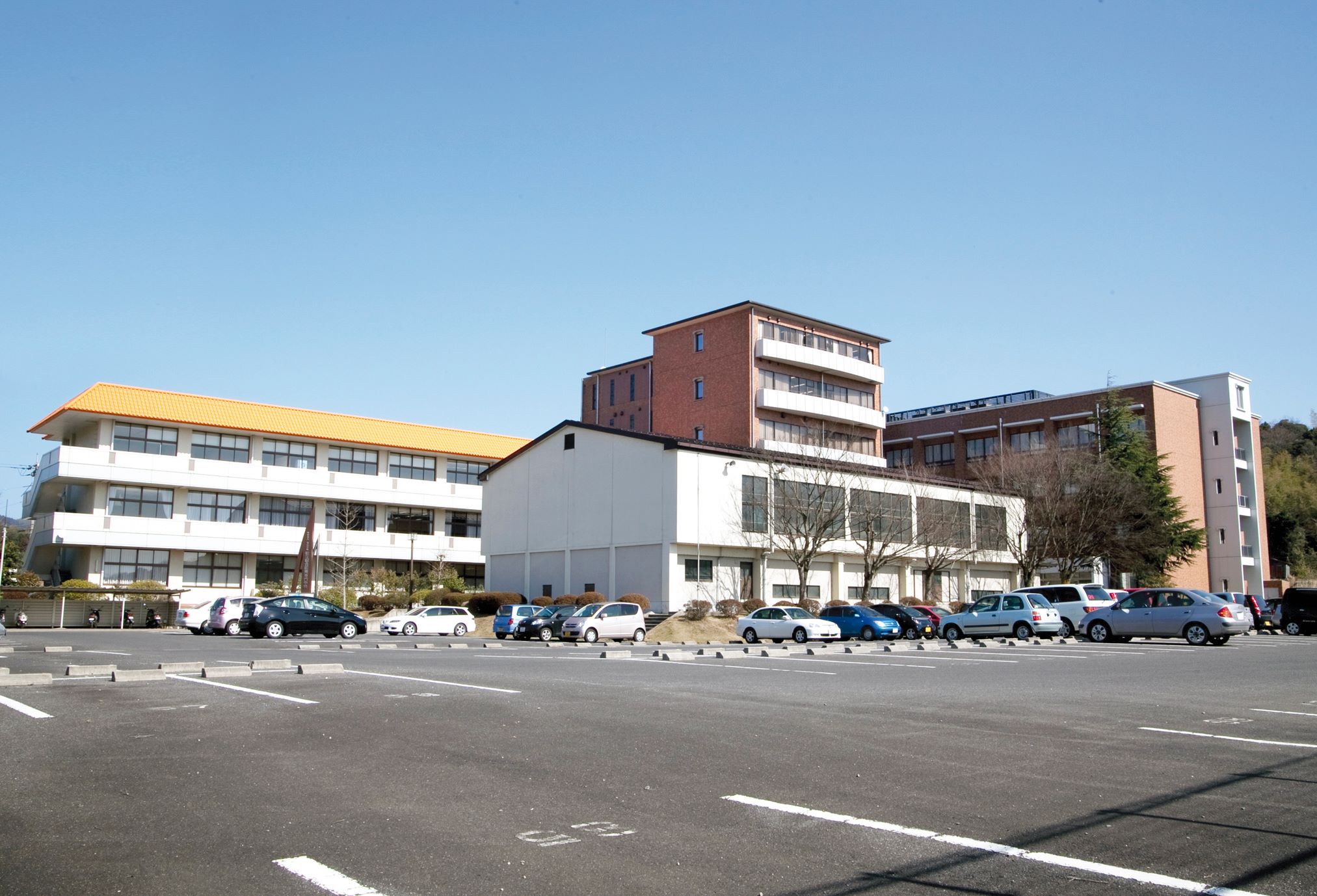 松江 総合 医療 専門 学校