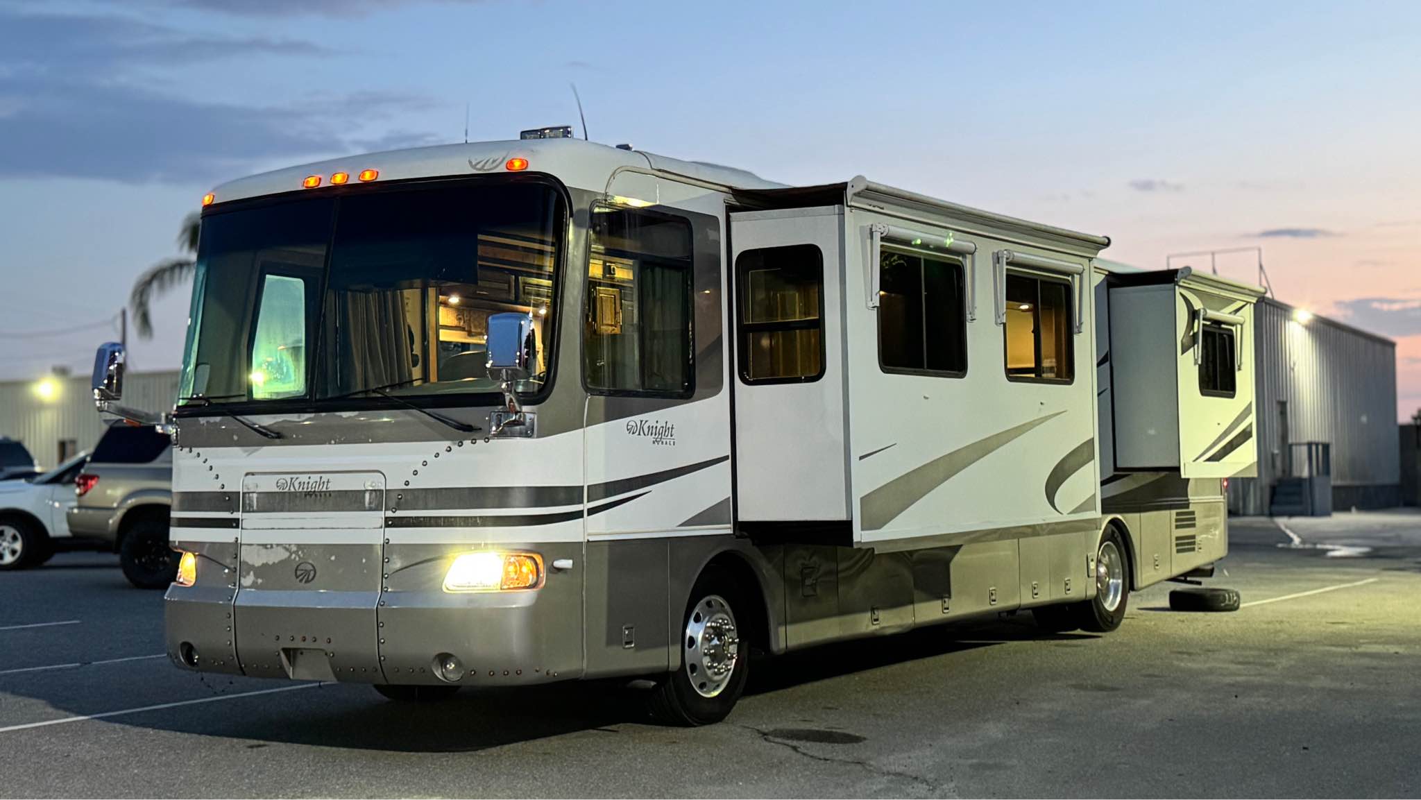 2004 Monaco roadmaster knight 40pdq - RVs & Campers - Oildale ...