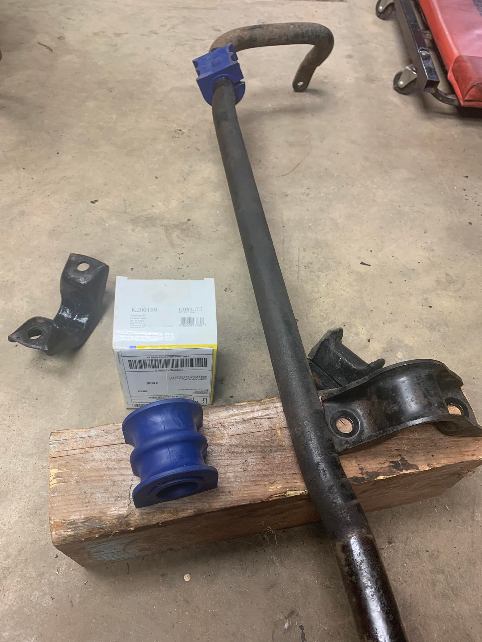 MOOG Front Sway Bar End Links & Stabilizer Bushings Kit – Chevy GMC