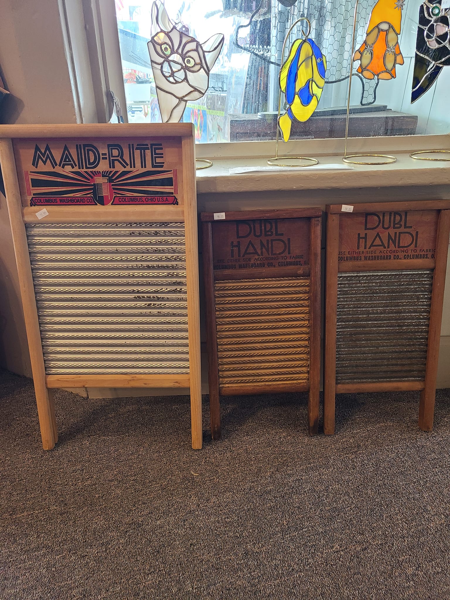 Vintage 12x24 old washboard. Maid Rite. $40.00 OBO. No deliveries
