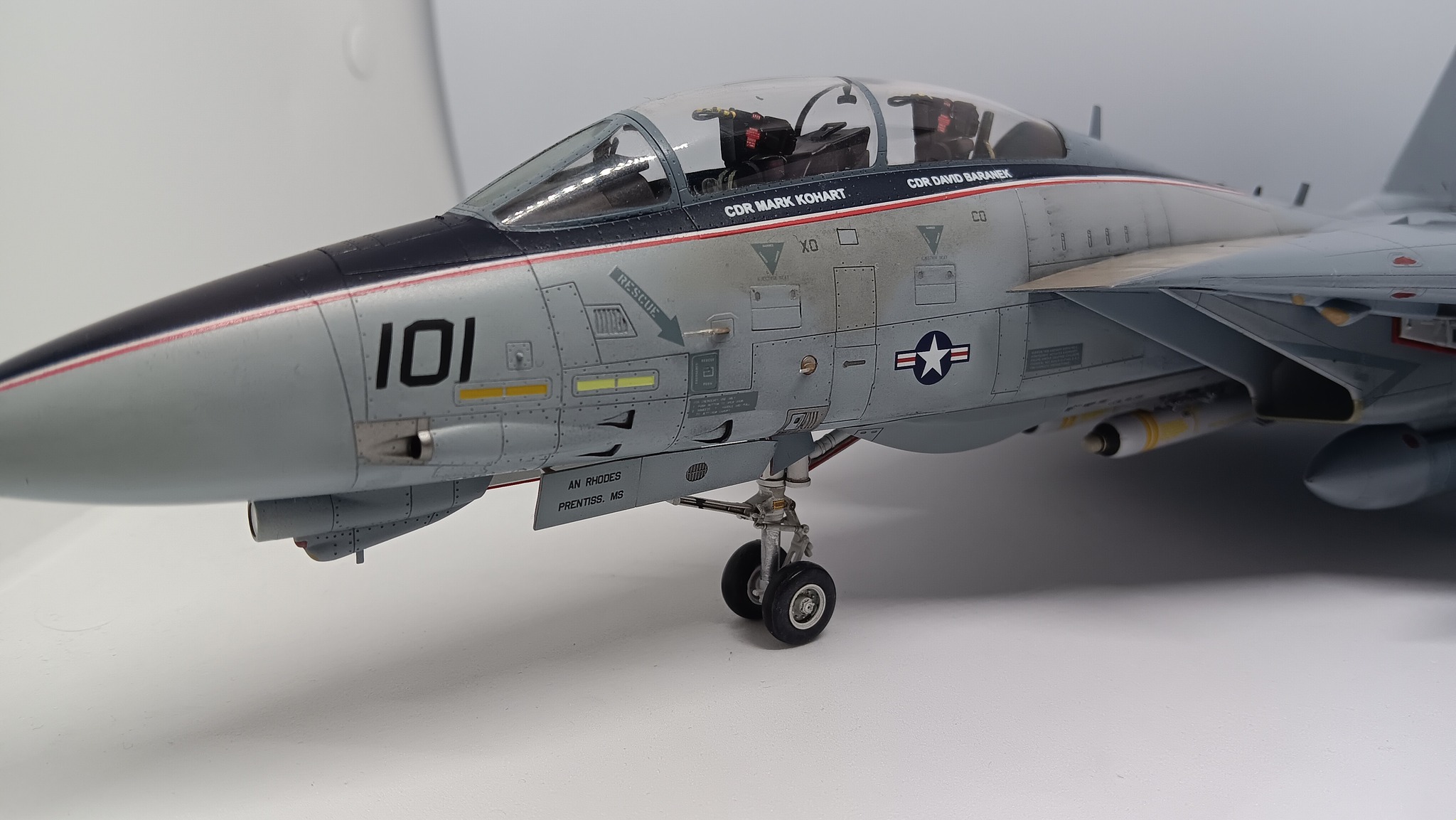 What are the correct livery details for F-14A Buno 162688 from VF