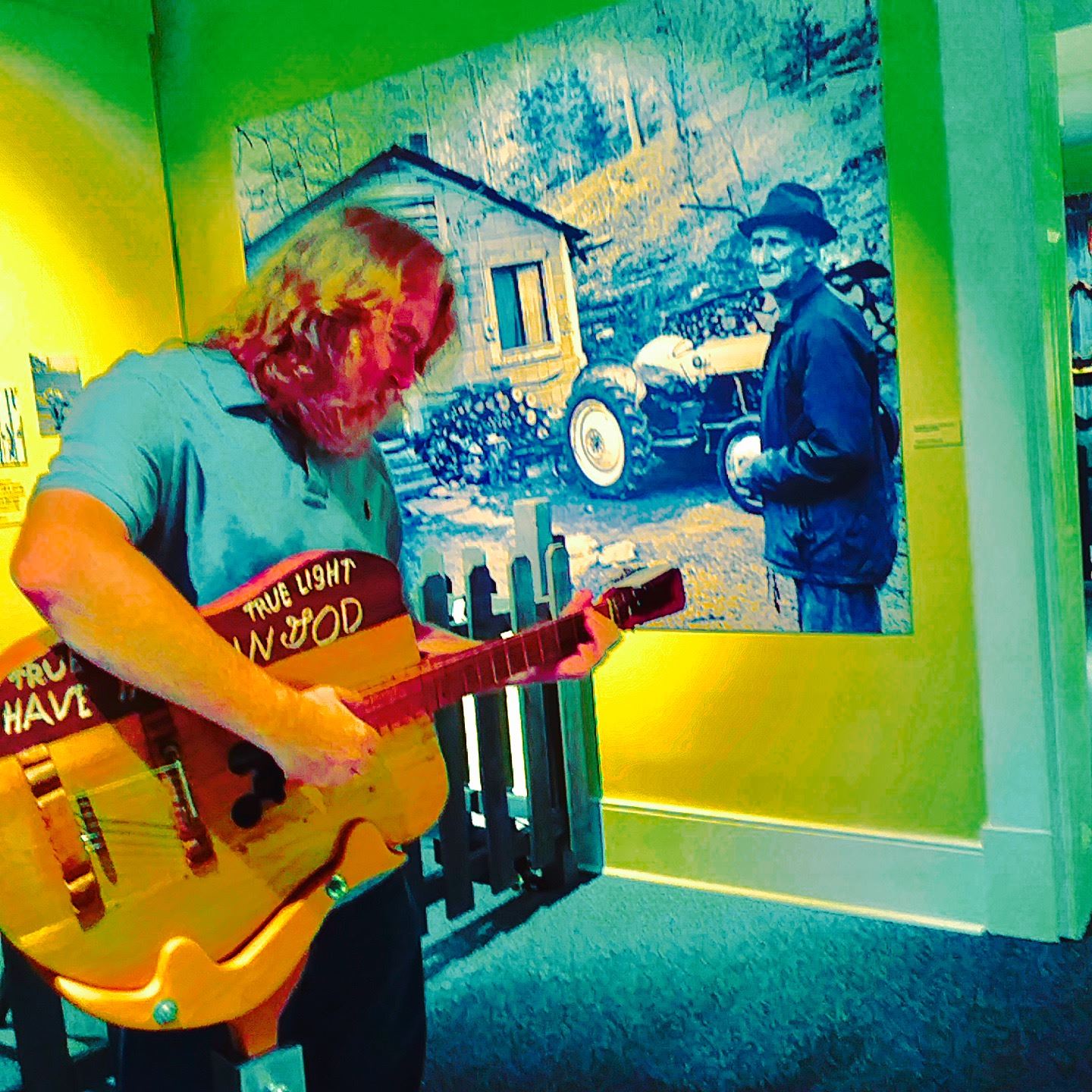 Lubricate that thing! #amoremusicallife #guitar #parkhillarts # | Jeff ...