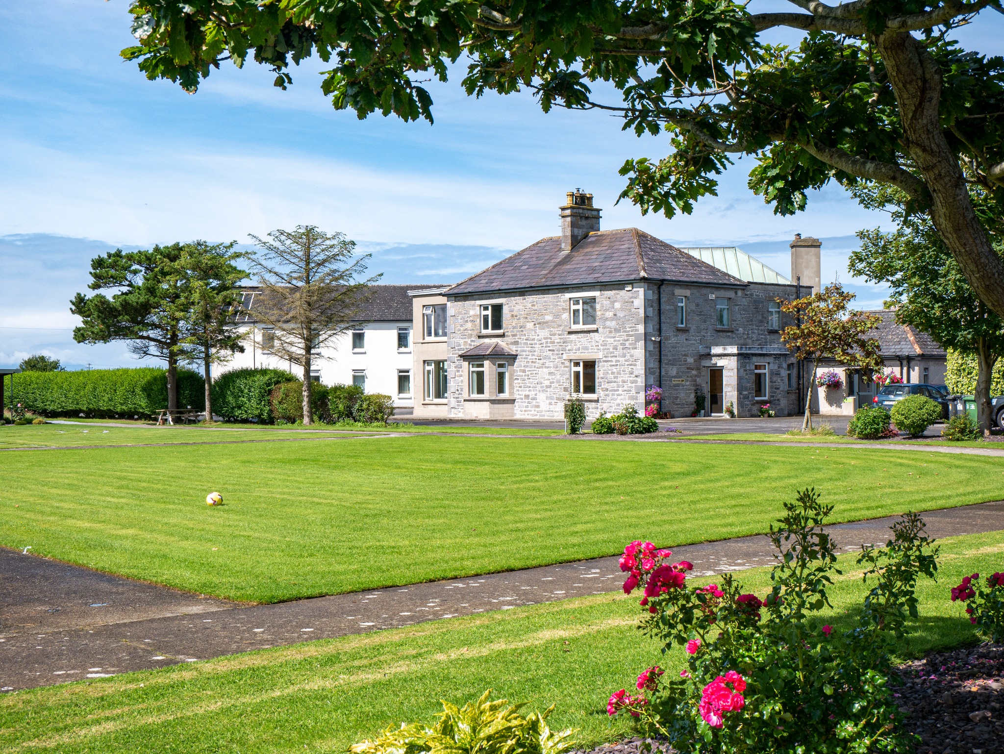Report a Crime Glanmire - Emergency services are dealing with a serious ...