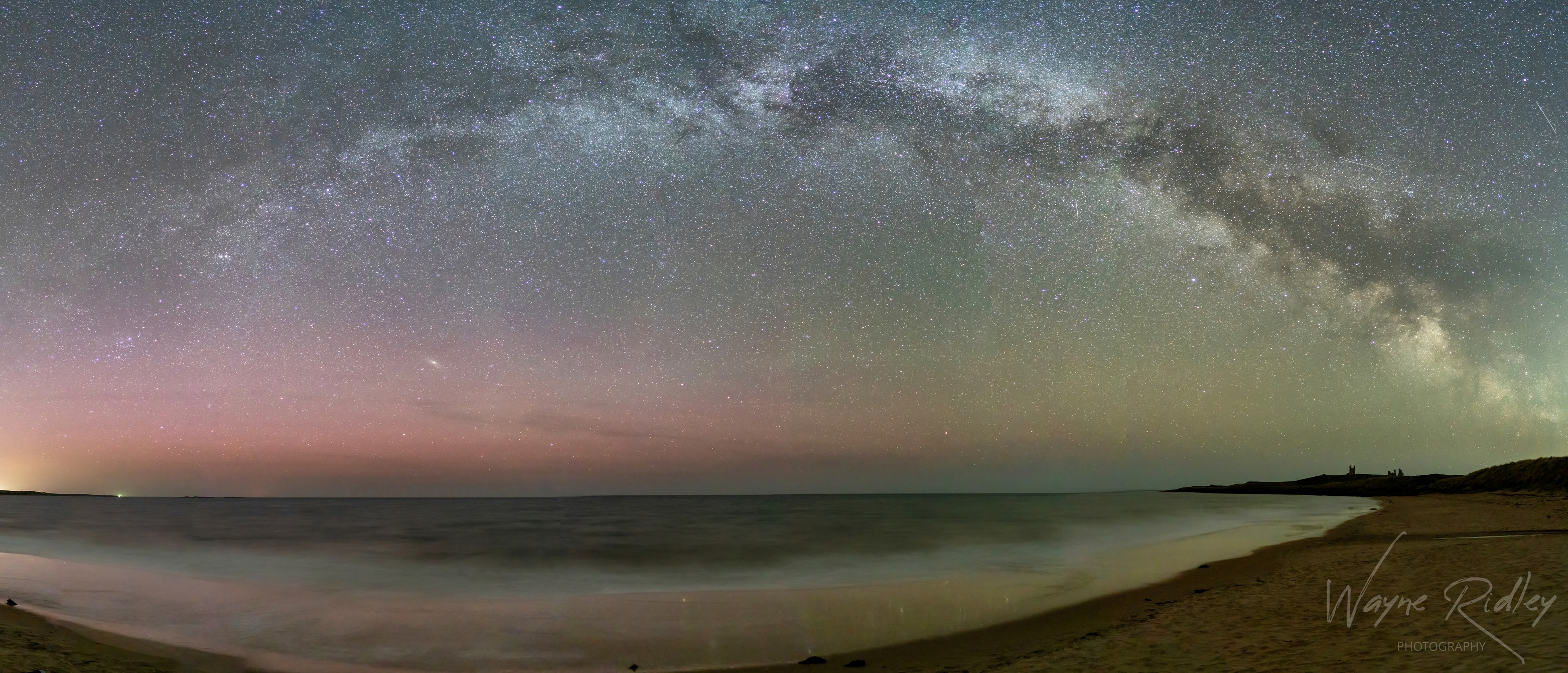 MILKY WAY RISING The arc of... - Wayne Ridley Photography