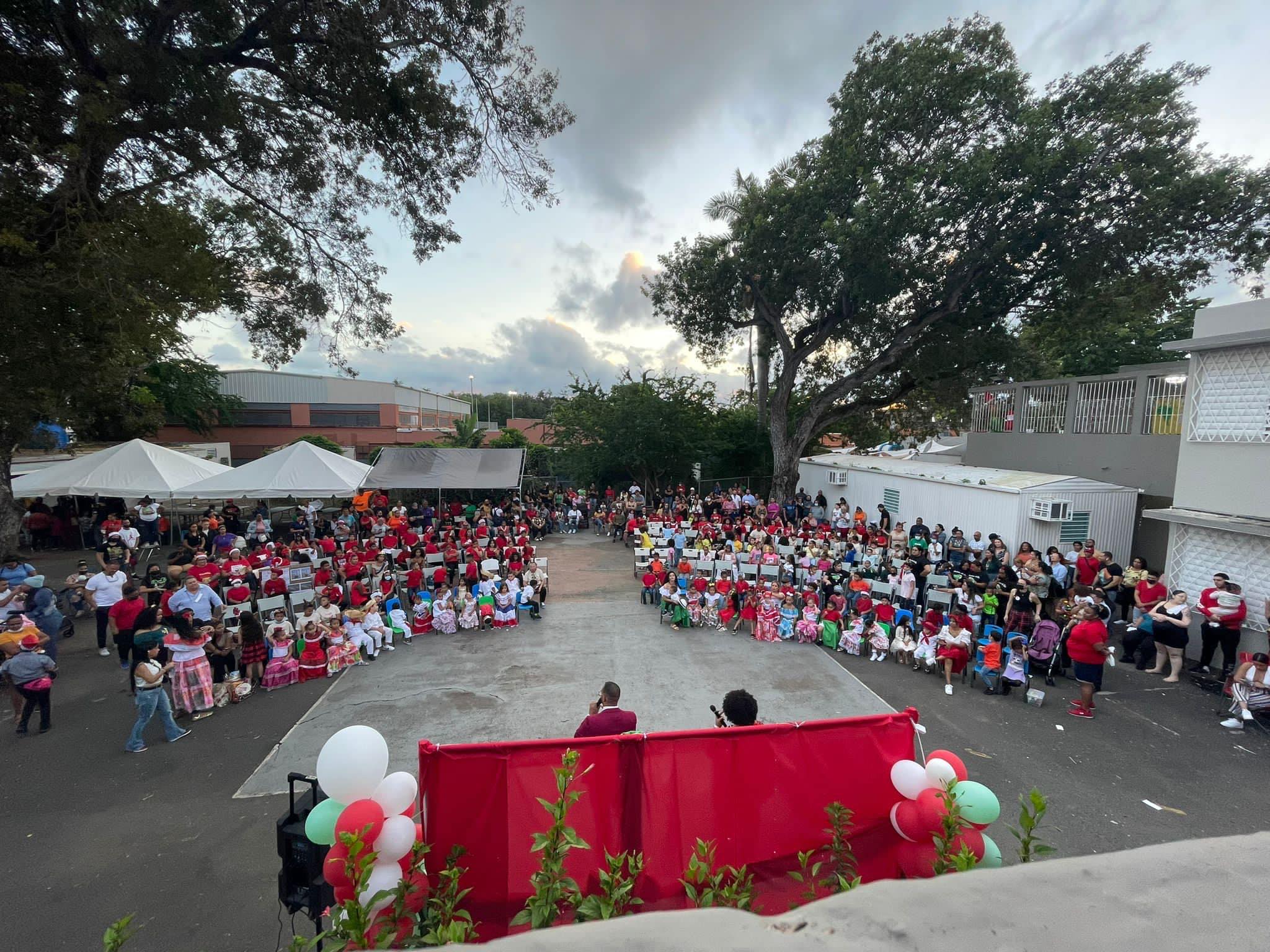 Escuela Rafael María de... - Escuela Rafael María de Labra