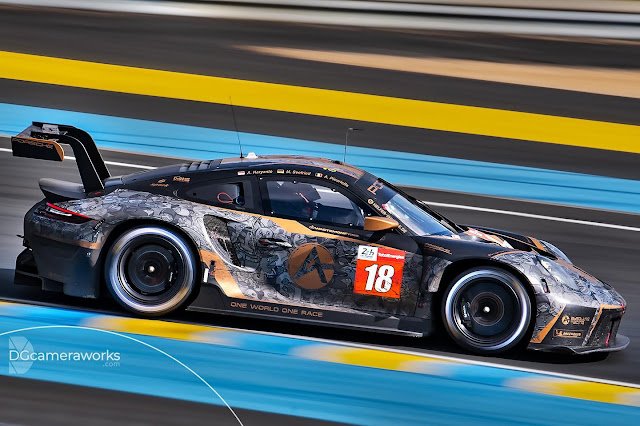 Diecast model cars Porsche 911 1/64 Spark RSR-19 No.72 Hub voiture Racing 24h Le Mans 2021