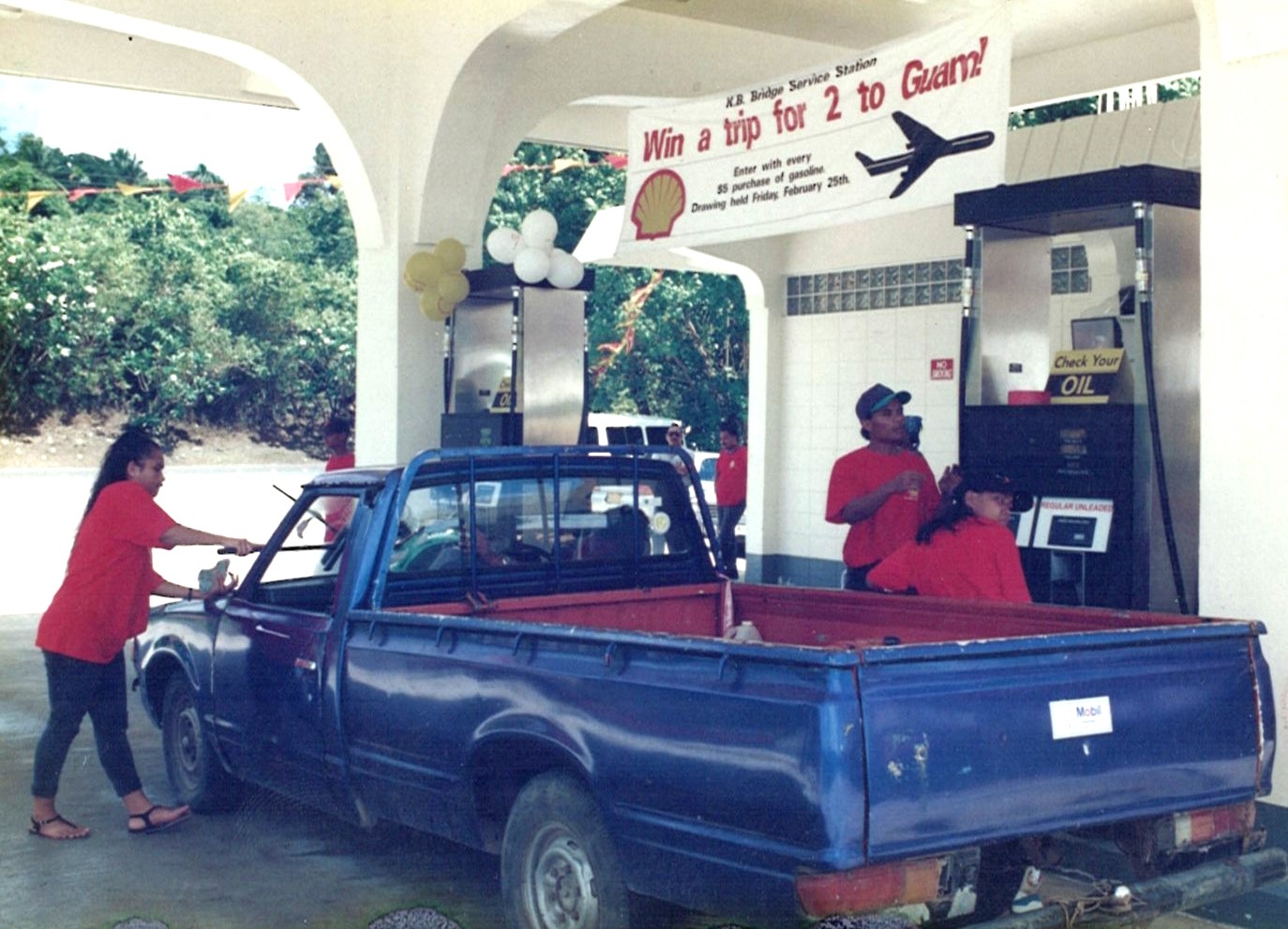 KB C-Store at KB Shell Gas Station | Ngetkib