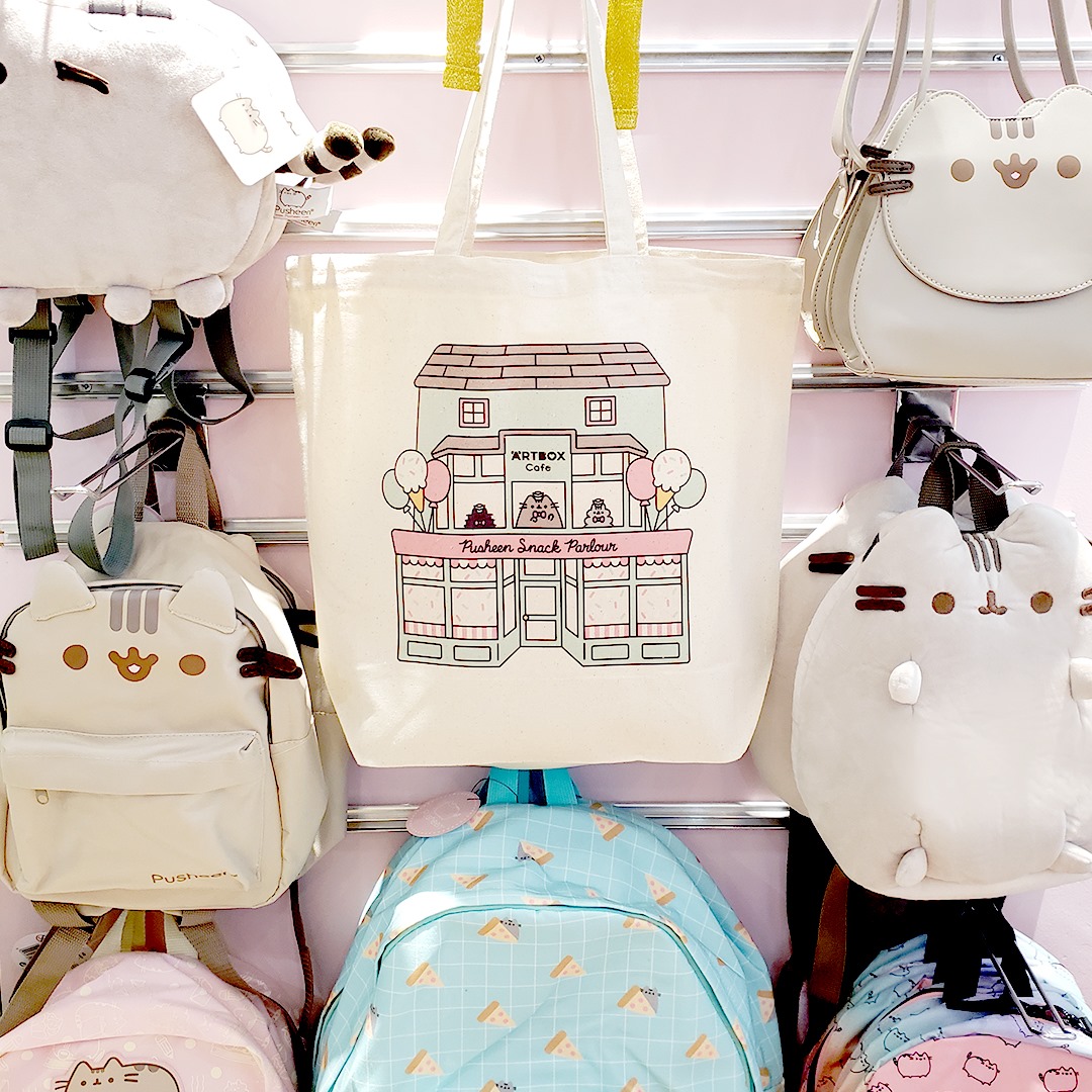 Bring a celebration wherever you go with the Pusheen 15th