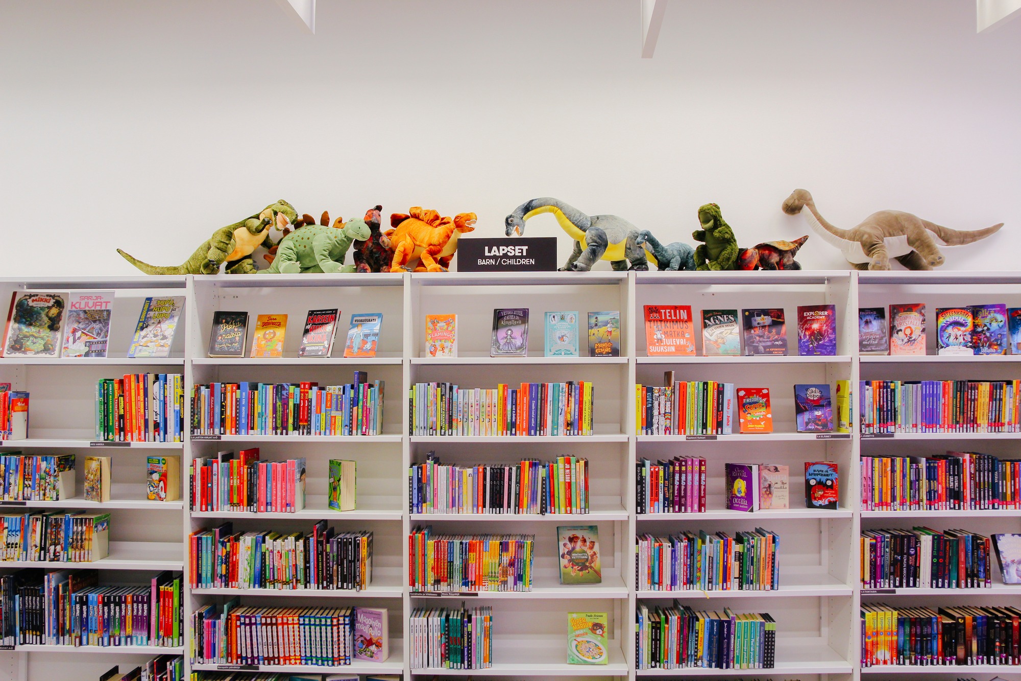 Tapiolan kirjasto - Hagalunds bibliotek - Tapiola library added a new ...