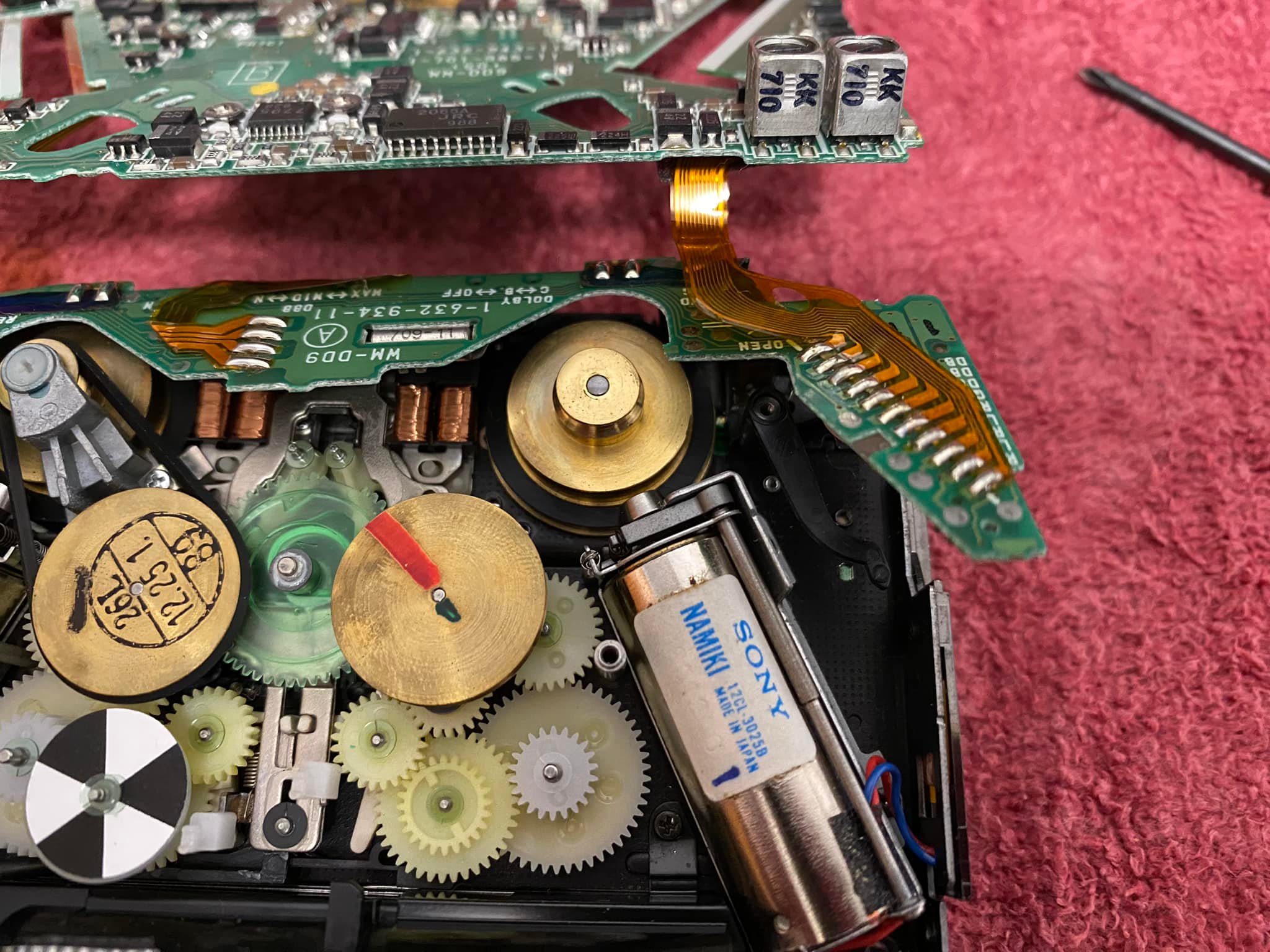 Sony WM-DD9 repair and maintenance issues