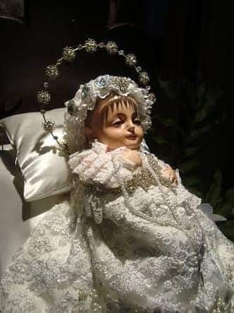 Ave Maria - NOVENA TO MARIA BAMBINA. Holy Child Mary of... | Facebook