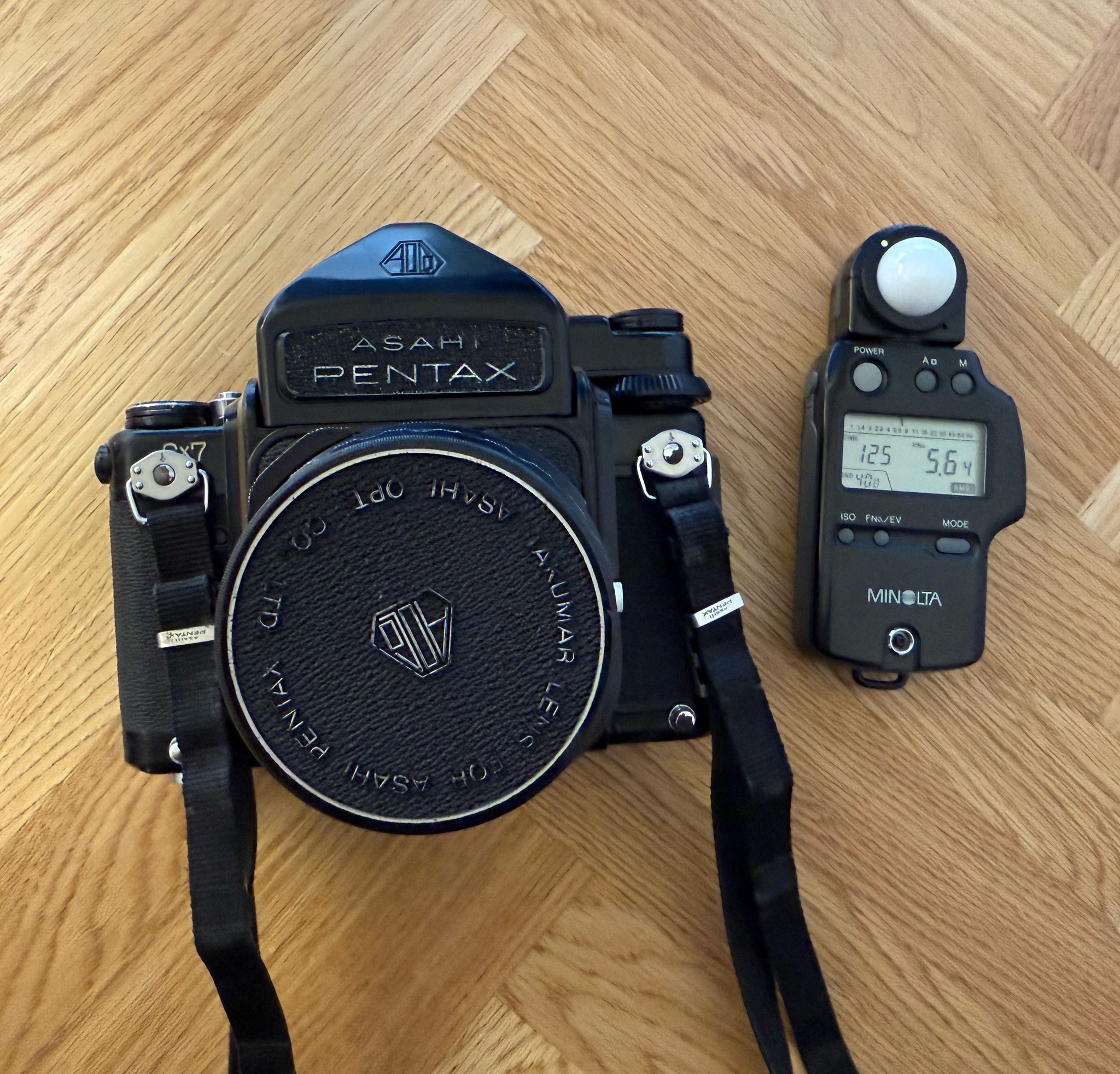 Which prism to choose for Pentax 6x7 system, TTL metered or non