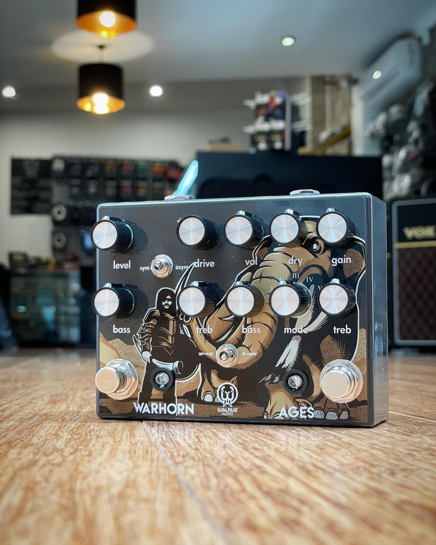 NPD. Walrus Audio, Warhorn/Ages Movie Edition, Overdrive