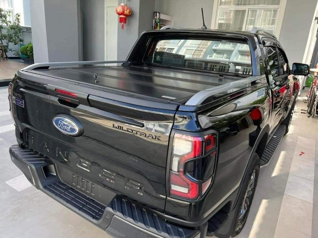 ALL NEW TOPFLIP ULTIMATE FOR NEW FORD RANGER WILDTRAK 🖤 Now Available ...