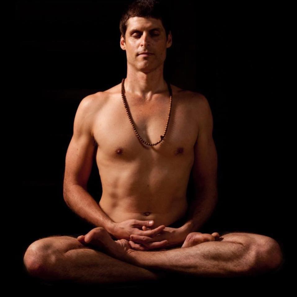🌞 Rise and shine, yogis! 🌞 Dive into the rhythm of Hatha Flow with ...