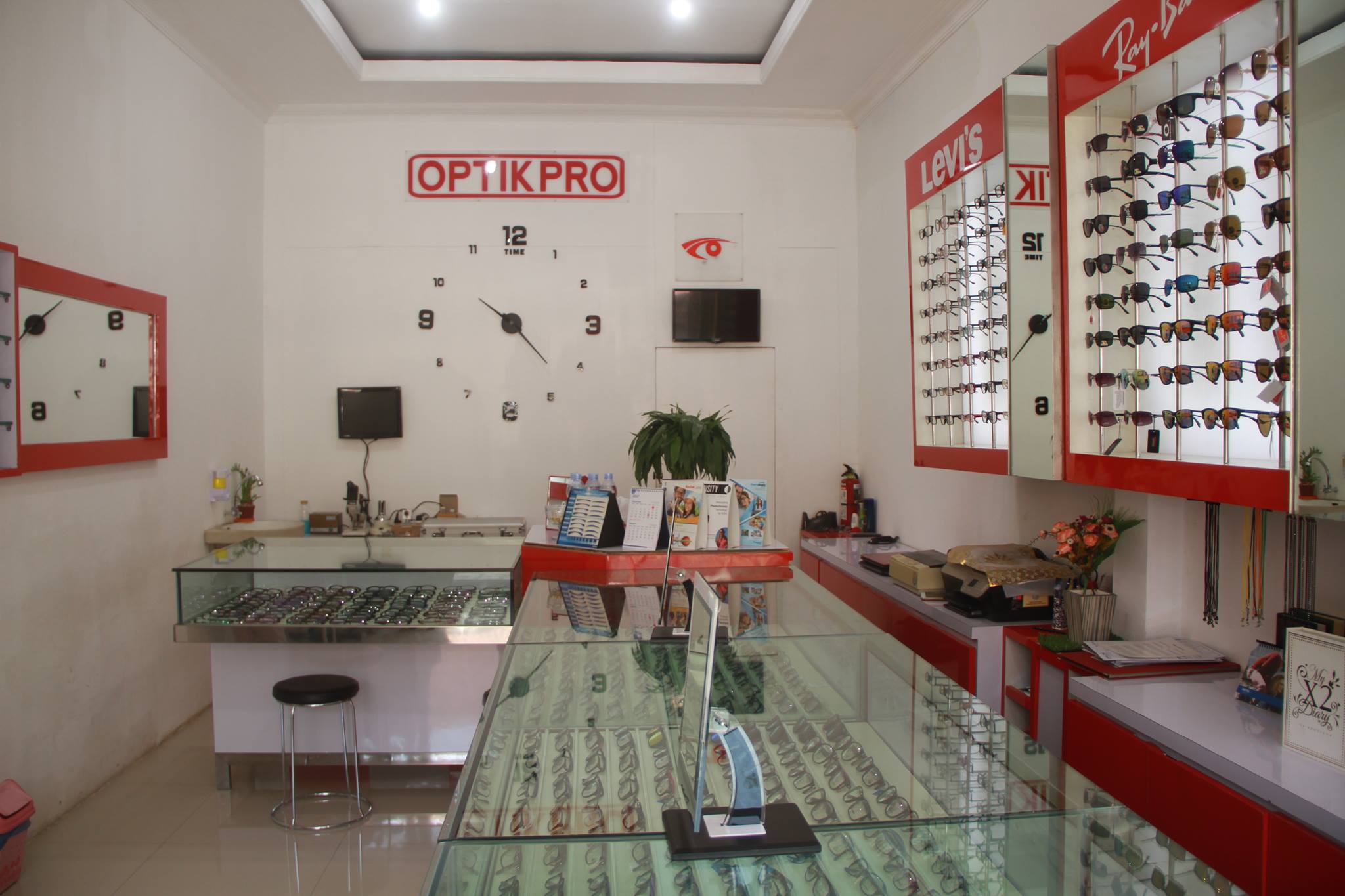 Optik Pro Temanggung | Temanggung