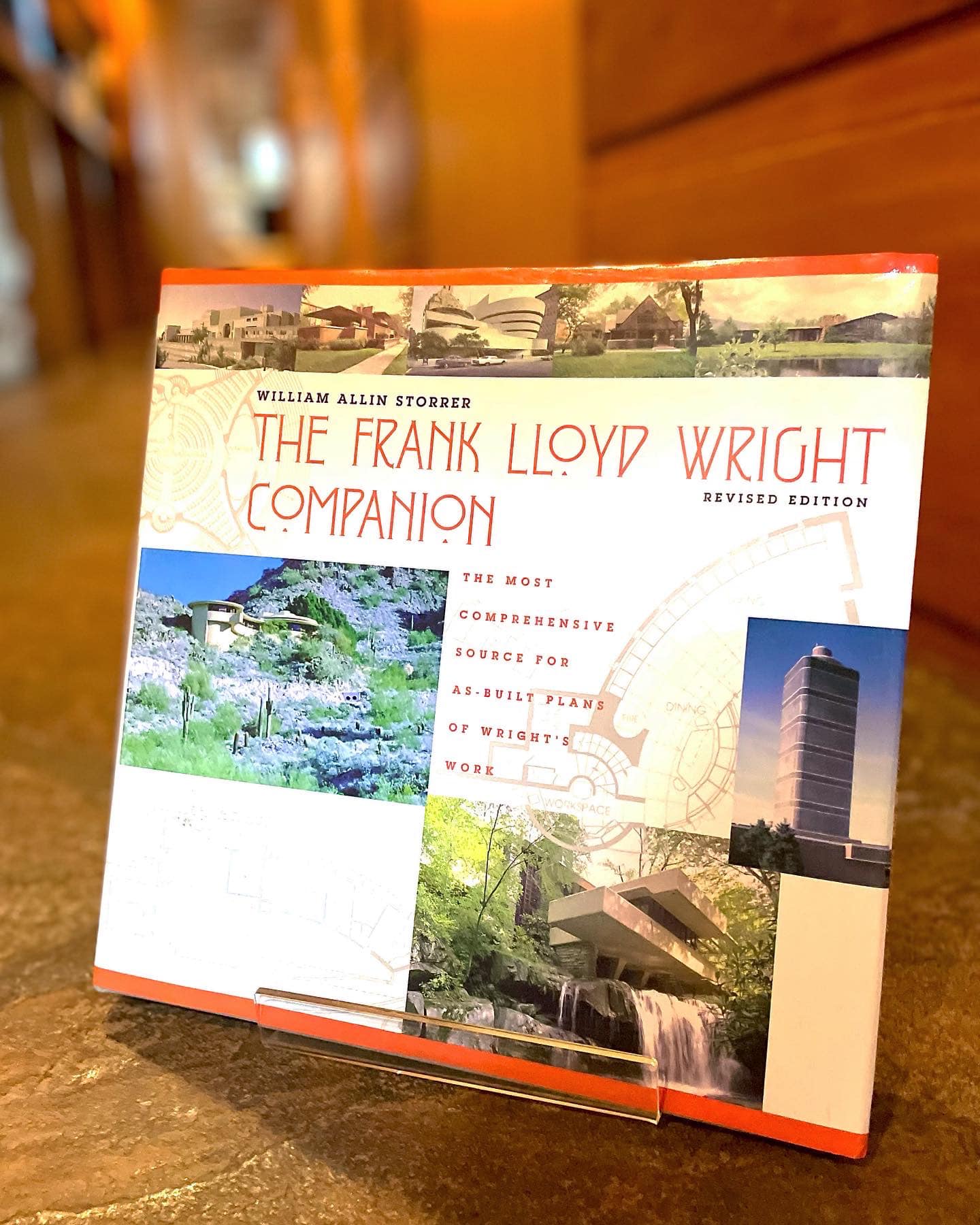 Loving Frank by Nancy Horan, a fascinating book about Frank Lloyd 